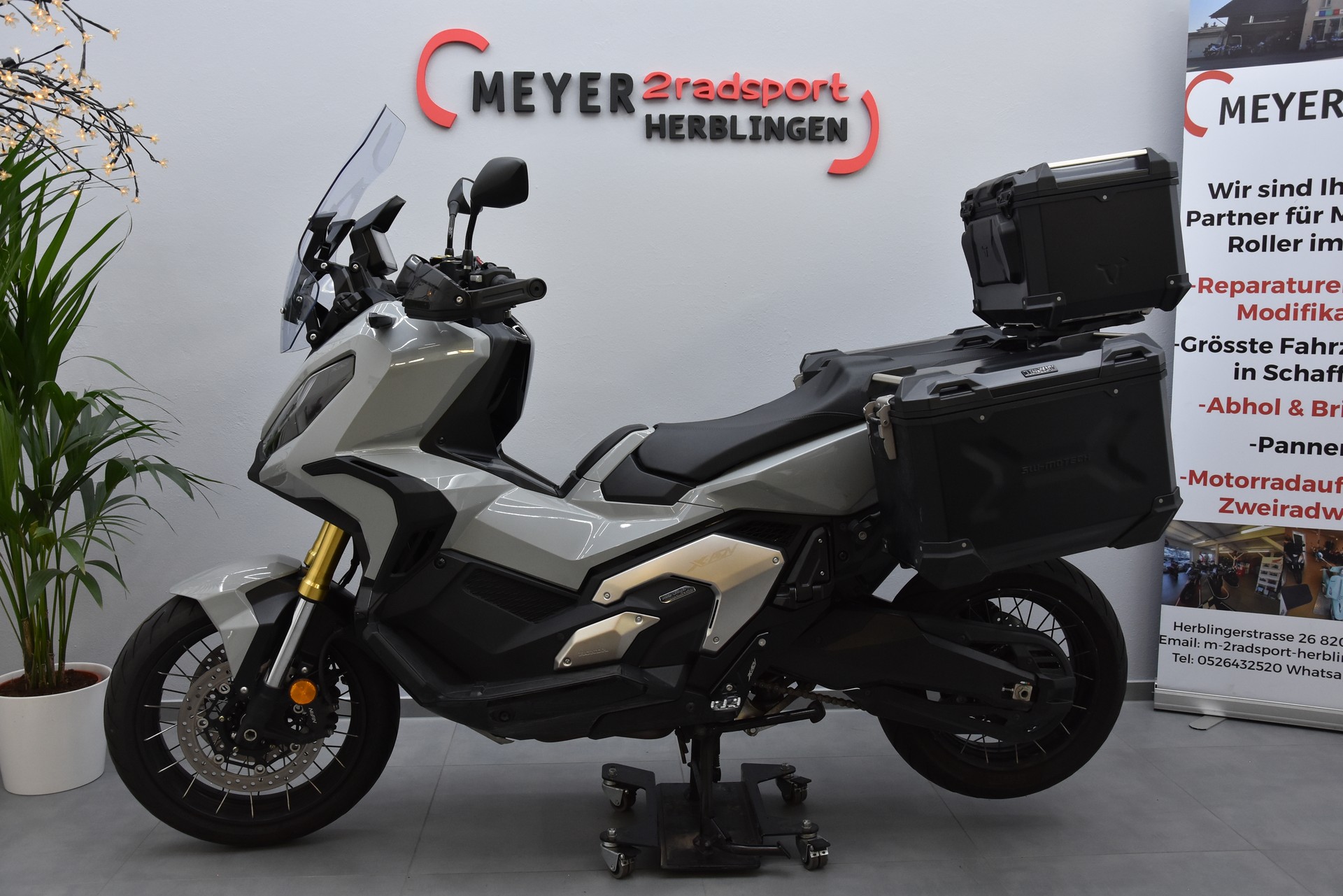HONDA X-ADV 750-image-3