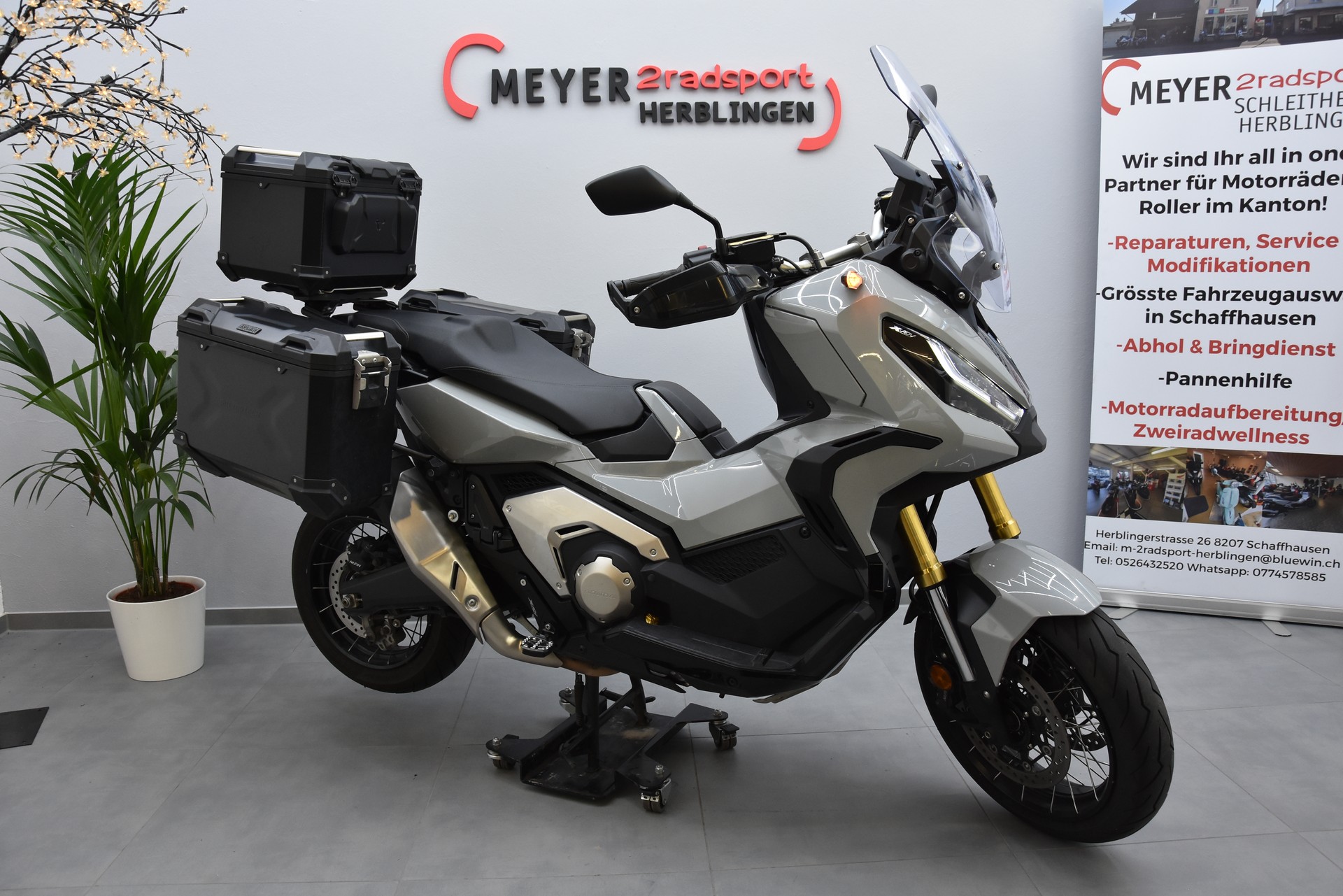 HONDA X-ADV 750-image-0