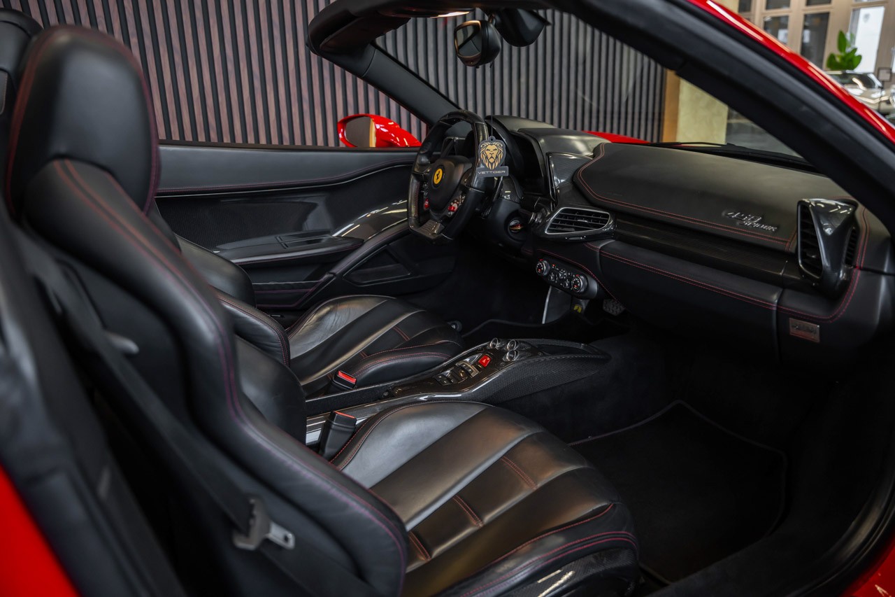 FERRARI 458 Spider Italia 4.5 V8-image-15