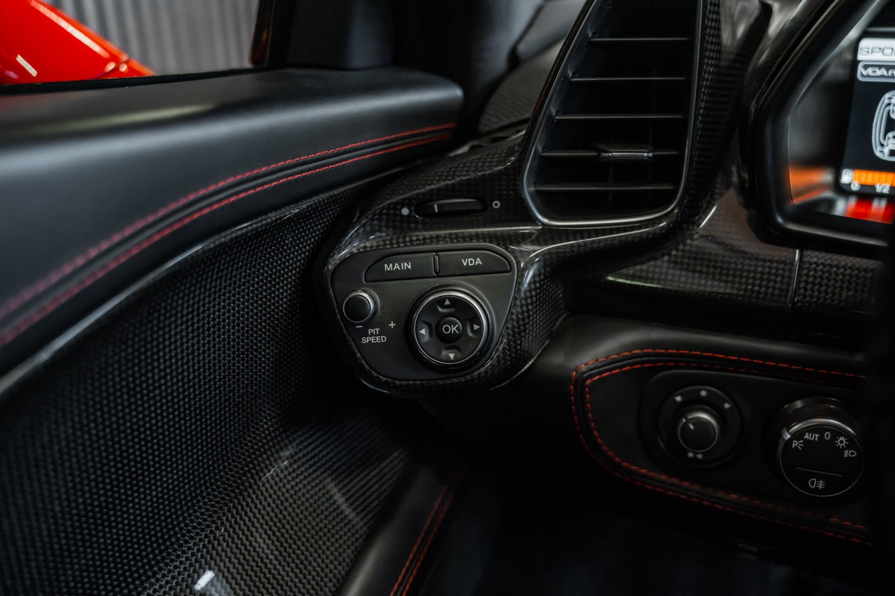 FERRARI 458 Spider Italia 4.5 V8-image-18