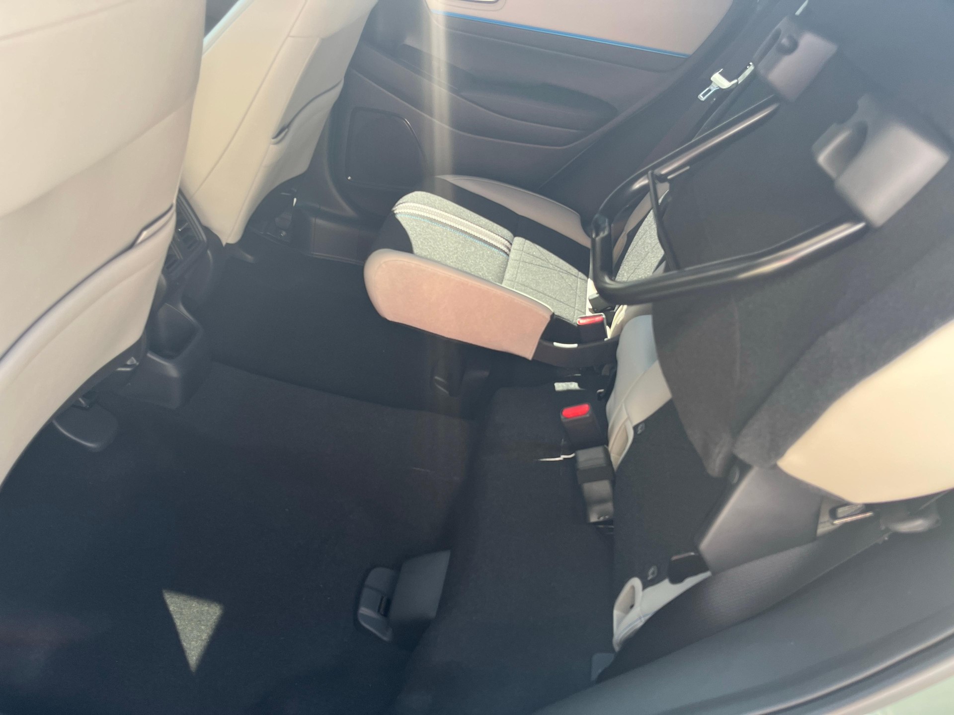 HONDA HR-V 1.5 i-MMD Advance Style Plus - Leasing 1.9% und 8 Jahre Garantie-image-12