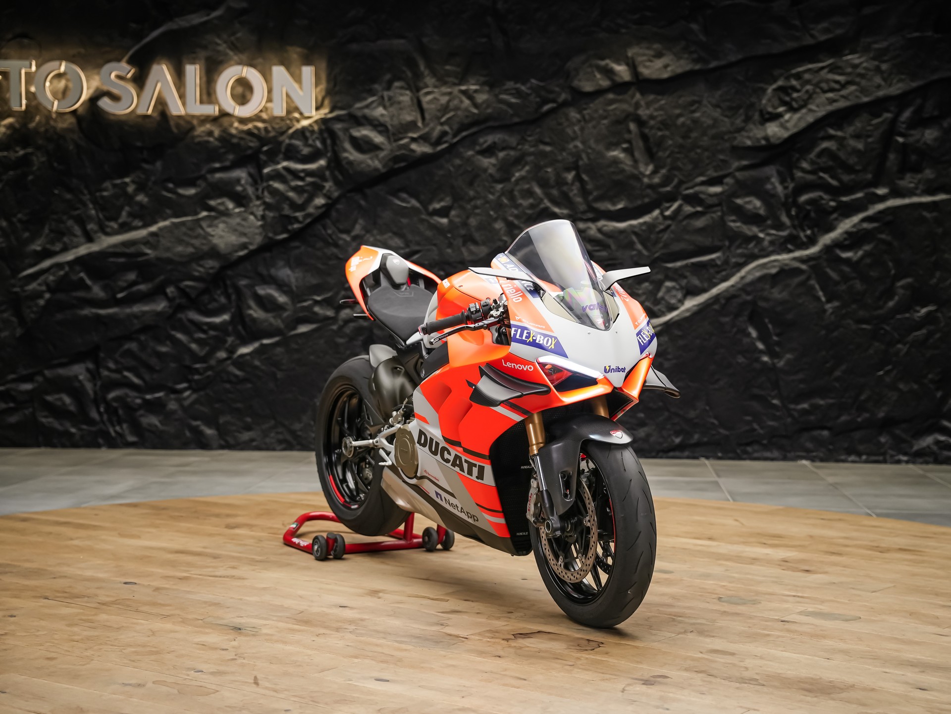 DUCATI Panigale 1103 V4 *1 of 1*Sonderumbau*Carbon*-image-6