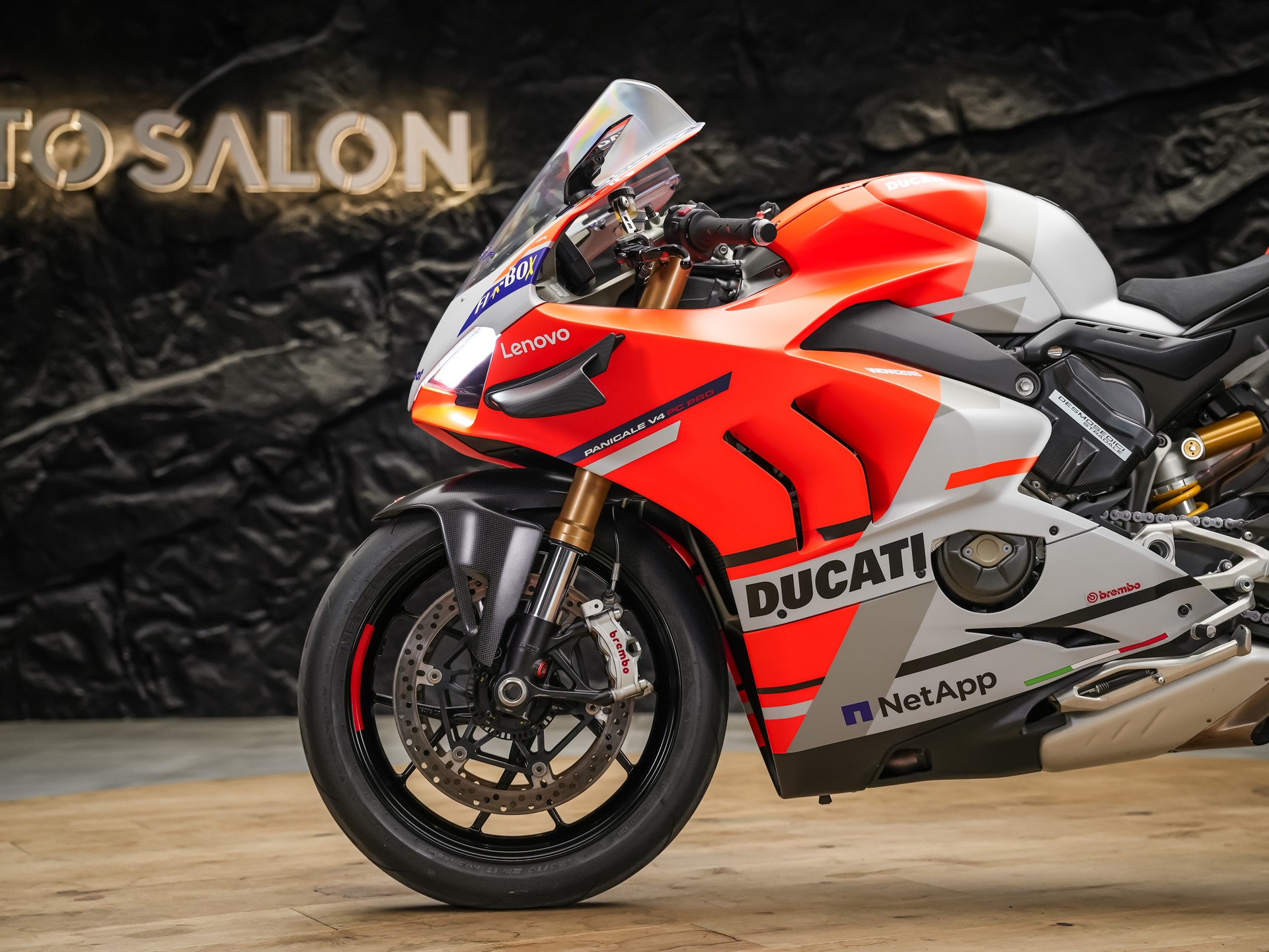 DUCATI Panigale 1103 V4 *1 of 1*Sonderumbau*Carbon*-image-8