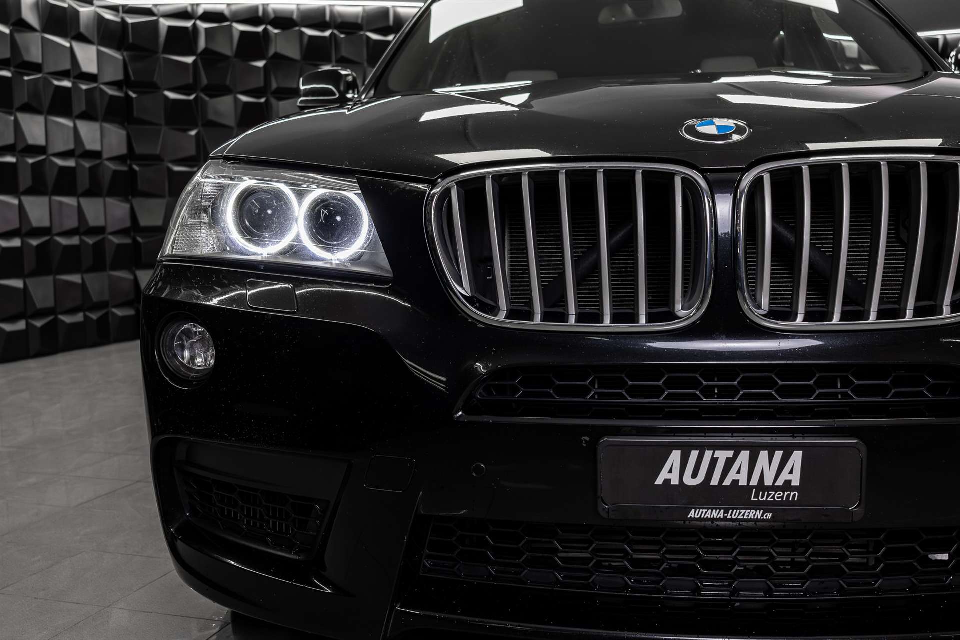 BMW X3 xDrive 35d Steptronic-image-13