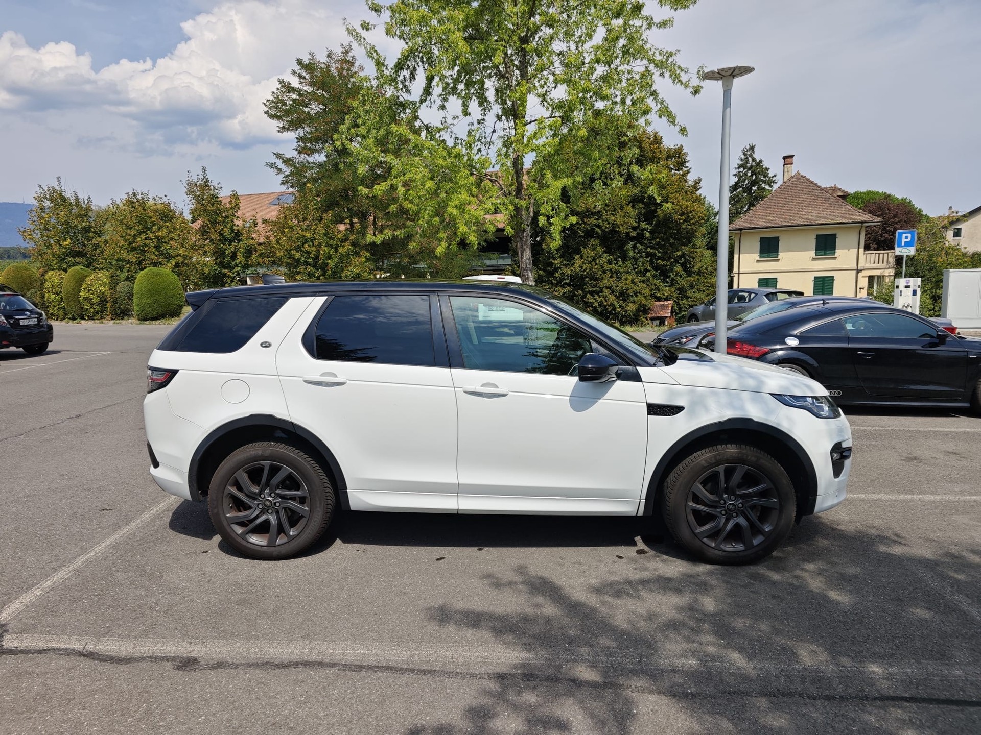 LAND ROVER 2.0 TD4 Pure-image-1