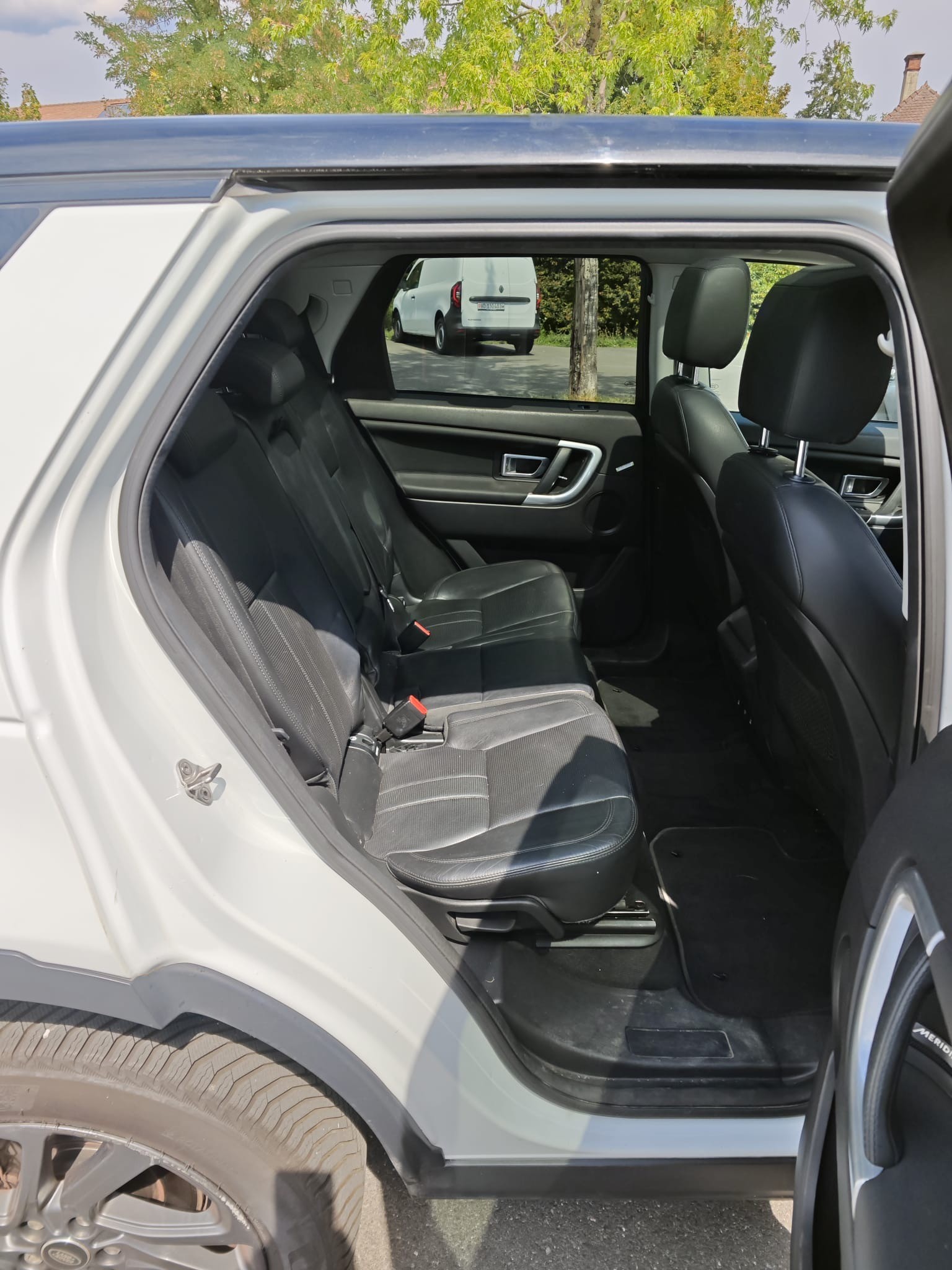 LAND ROVER 2.0 TD4 Pure-image-8