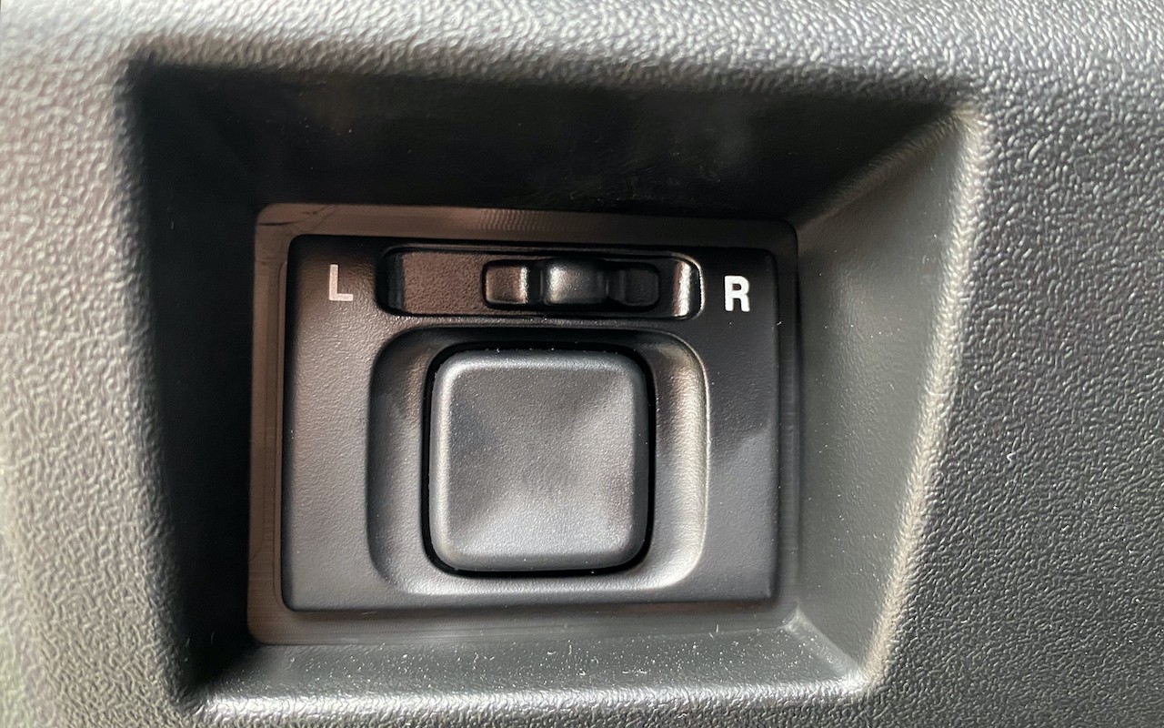 SUZUKI JIMNY 1.5 COMPACT+ 4x4 | 2 PLATZER | MANUEL-image-23