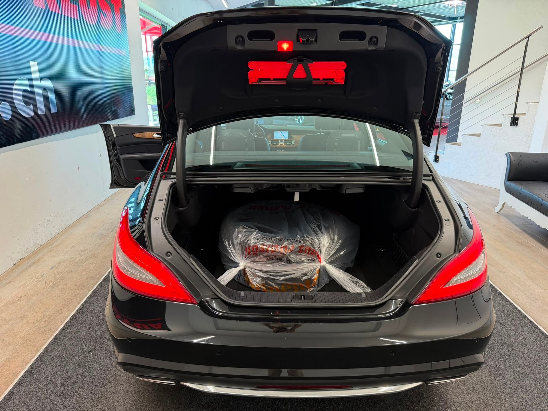 MERCEDES-BENZ CLS 350 CDI 4Matic 7G-Tronic-image-6