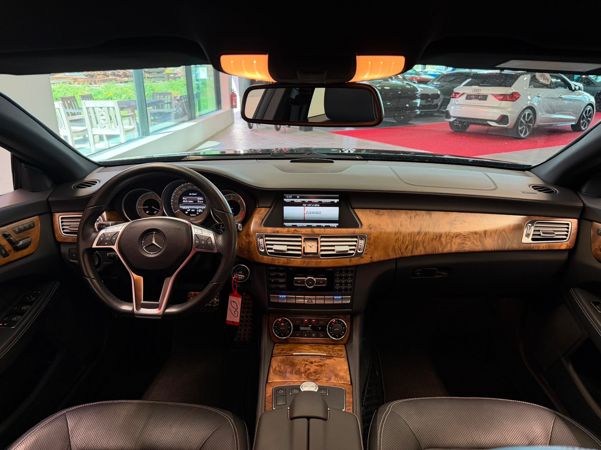 MERCEDES-BENZ CLS 350 CDI 4Matic 7G-Tronic-image-23