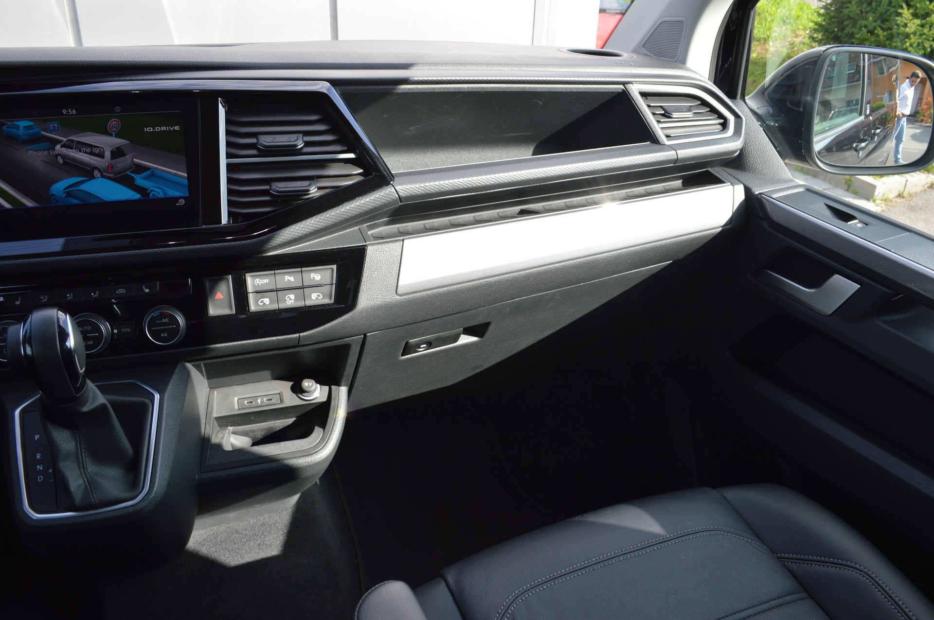 VW T6.1 Multivan 2.0 Bi-TDI Highline 4Motion DSG-image-18
