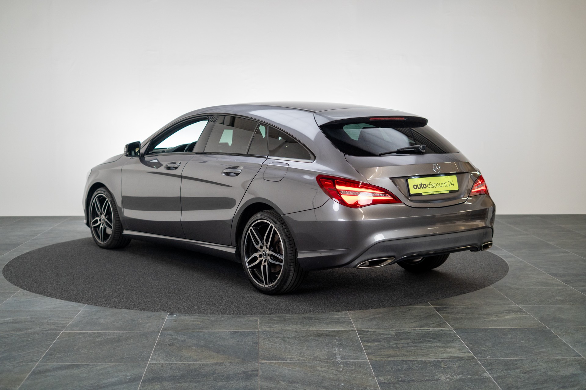 MERCEDES-BENZ CLA 250 Urban Shooting Brake / CH-Fahrzeug / Rückfahrkamera / el.Heckklappe-image-6