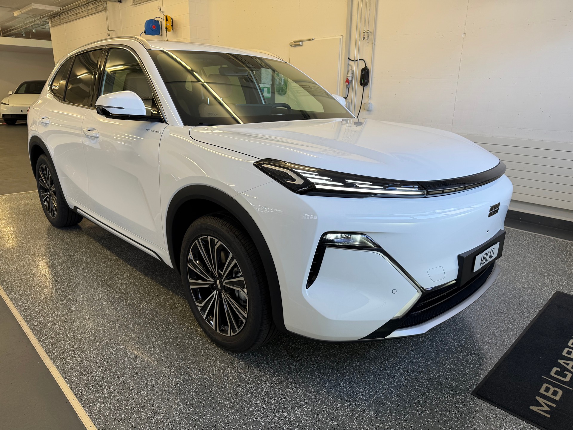 GEELY Starray EM-i Max+ Plug in Hybrid mit grossem 29.8kw Akku / alle Optionen / 8 Jahre 200'000km Werksgarantie-image-11