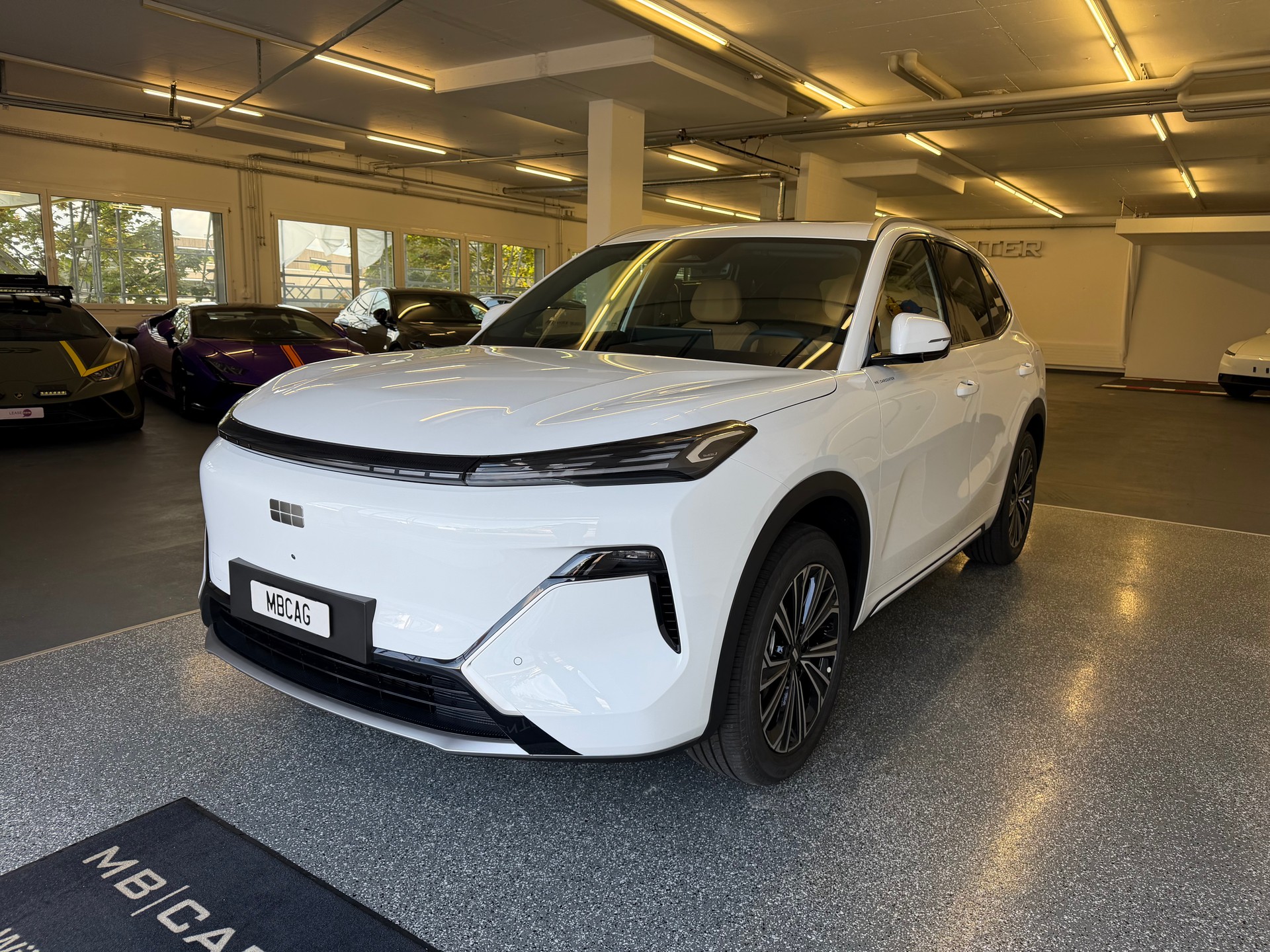 GEELY Starray EM-i Max+ Plug in Hybrid mit grossem 29.8kw Akku / alle Optionen / 8 Jahre 200'000km Werksgarantie-image-0