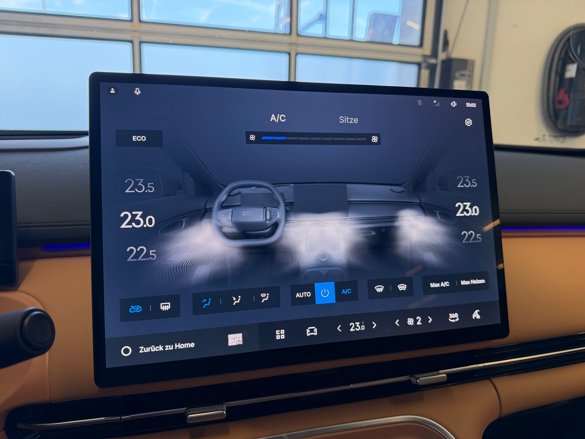 GEELY Starray EM-i Max+ Plug in Hybrid mit grossem 29.8kw Akku / alle Optionen / 8 Jahre 200'000km Werksgarantie-image-25