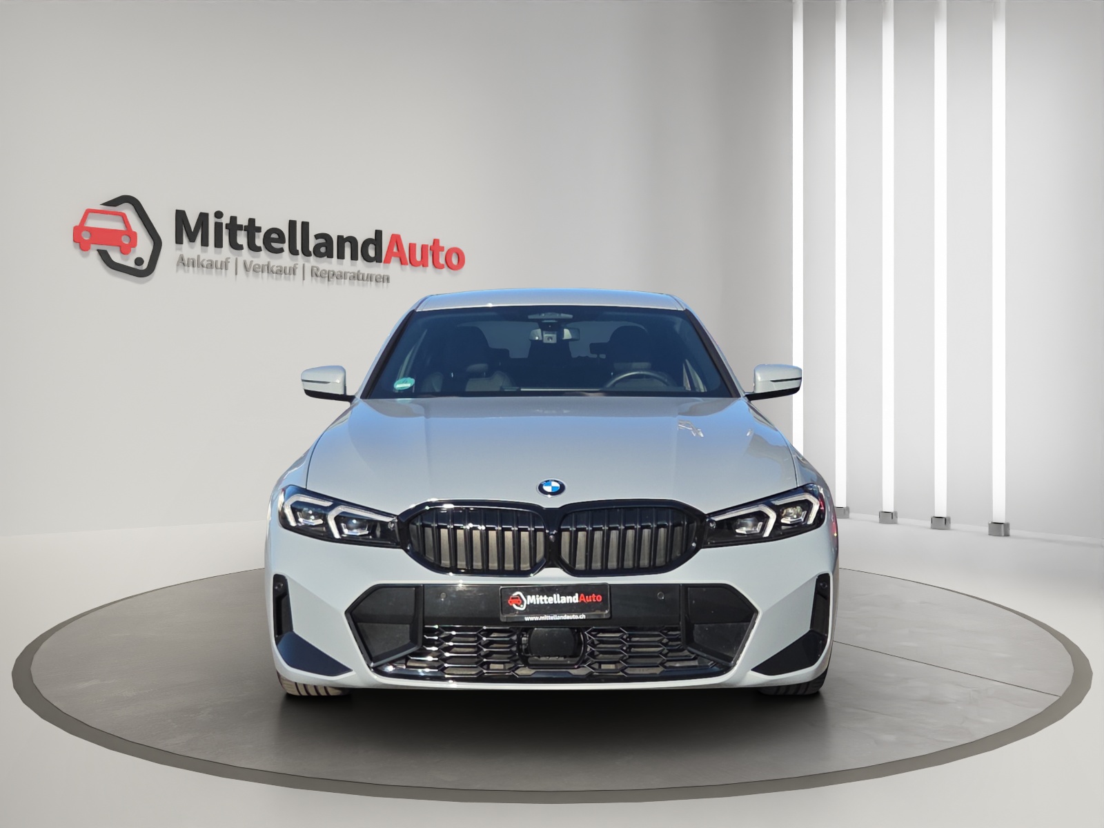 BMW 320d xDrive 48V Steptronic M Sport Pro-showroom-element-1