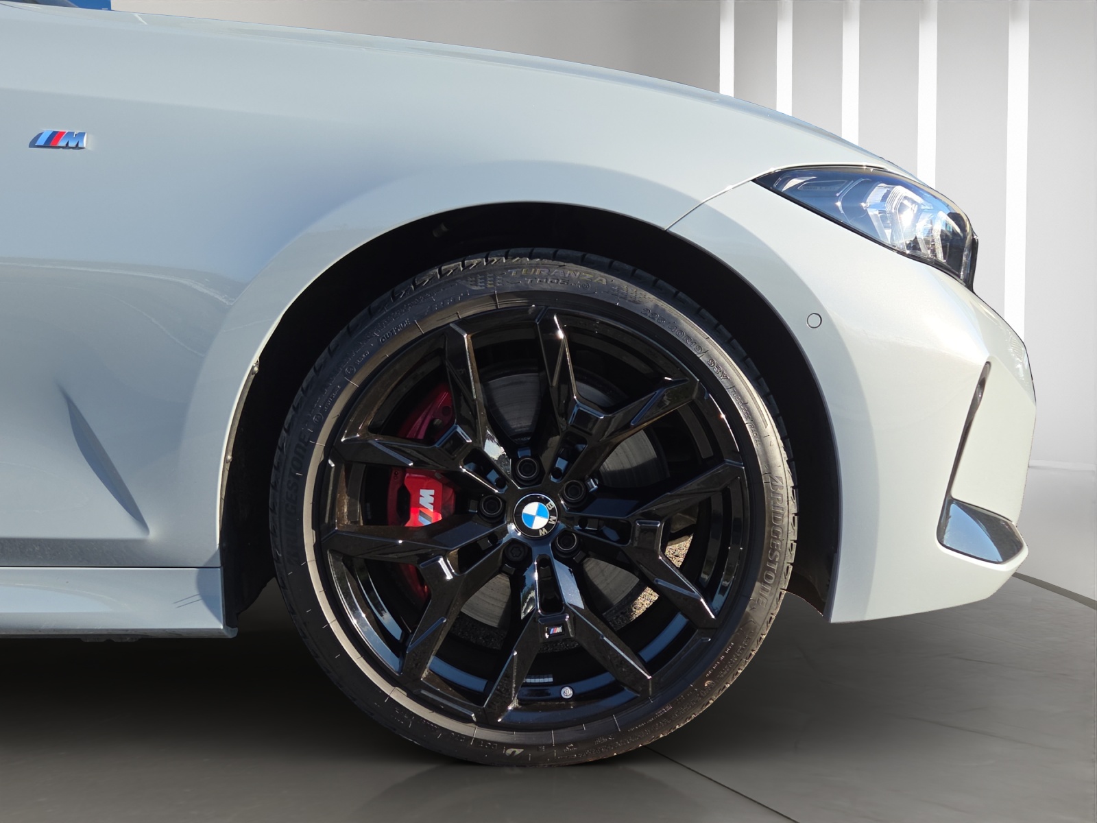 BMW 320d xDrive 48V Steptronic M Sport Pro-image-5