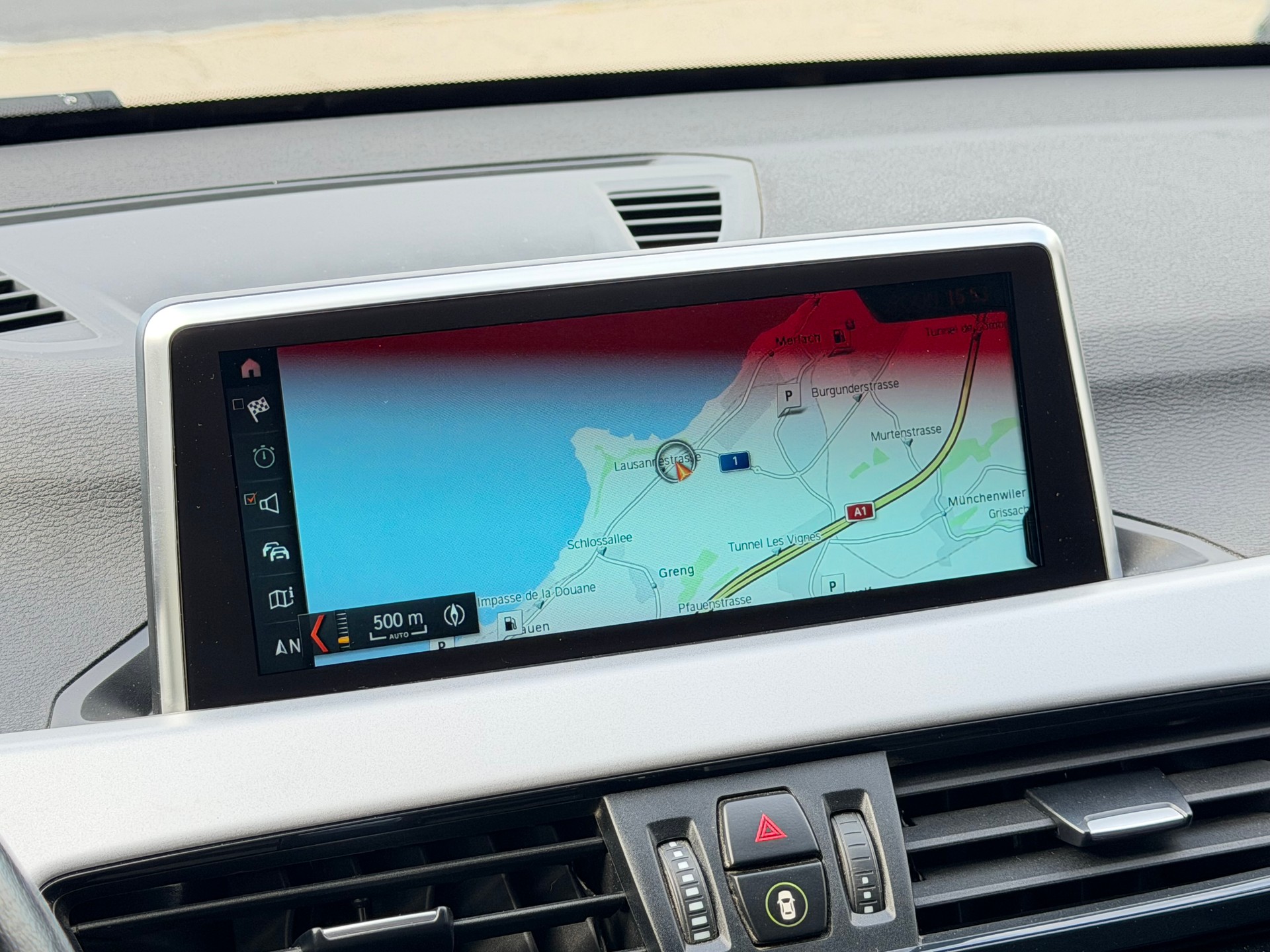 BMW X1 xDrive 18d Essential Edition Steptronic-image-16