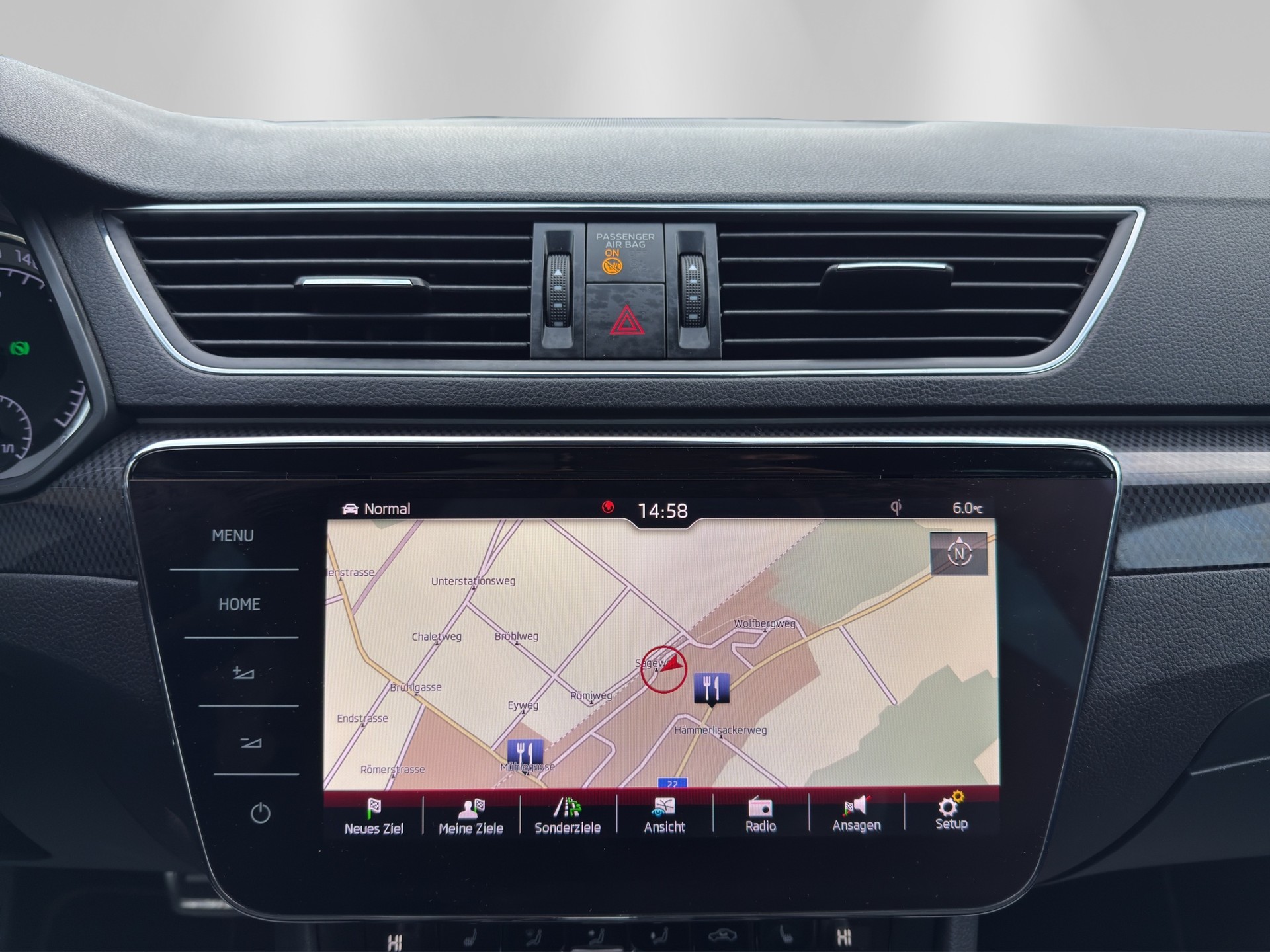 SKODA Superb Combi 2.0 TSI SportLine+ DSG 4x4-image-12