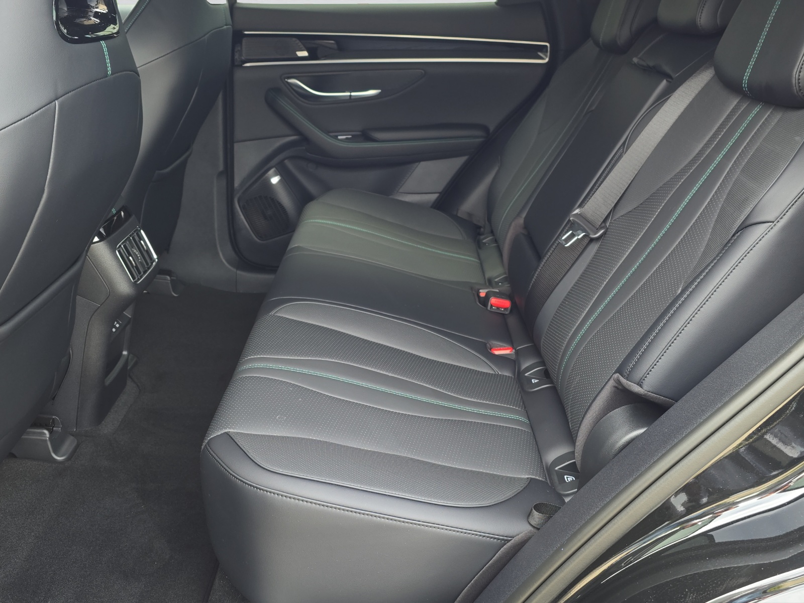 BYD Seal U DM-i Boost FWD-image-6