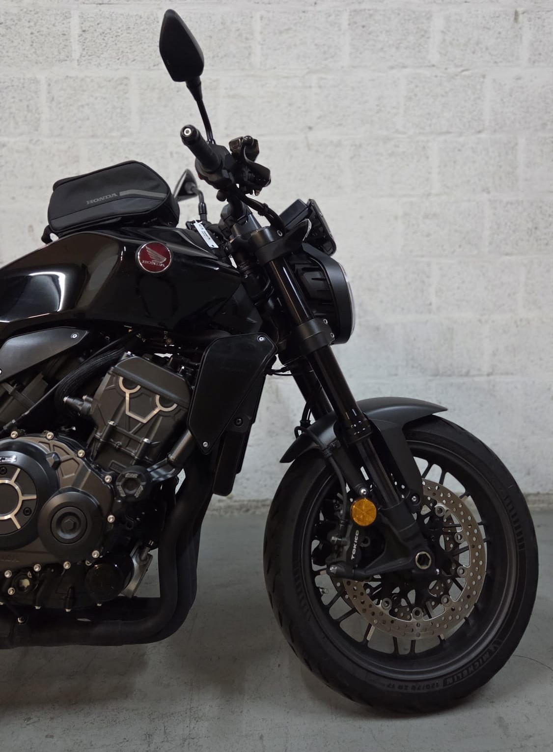 HONDA CB 1000 R Black Edition-image-2