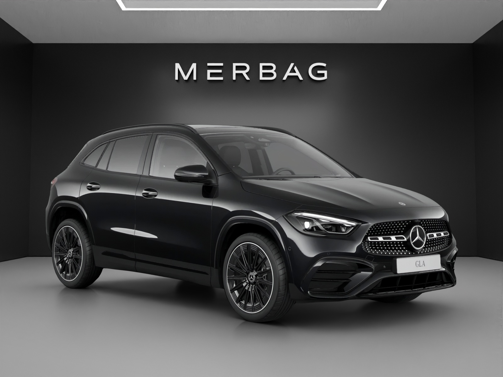 MERCEDES-BENZ GLA 200 7G-DCT