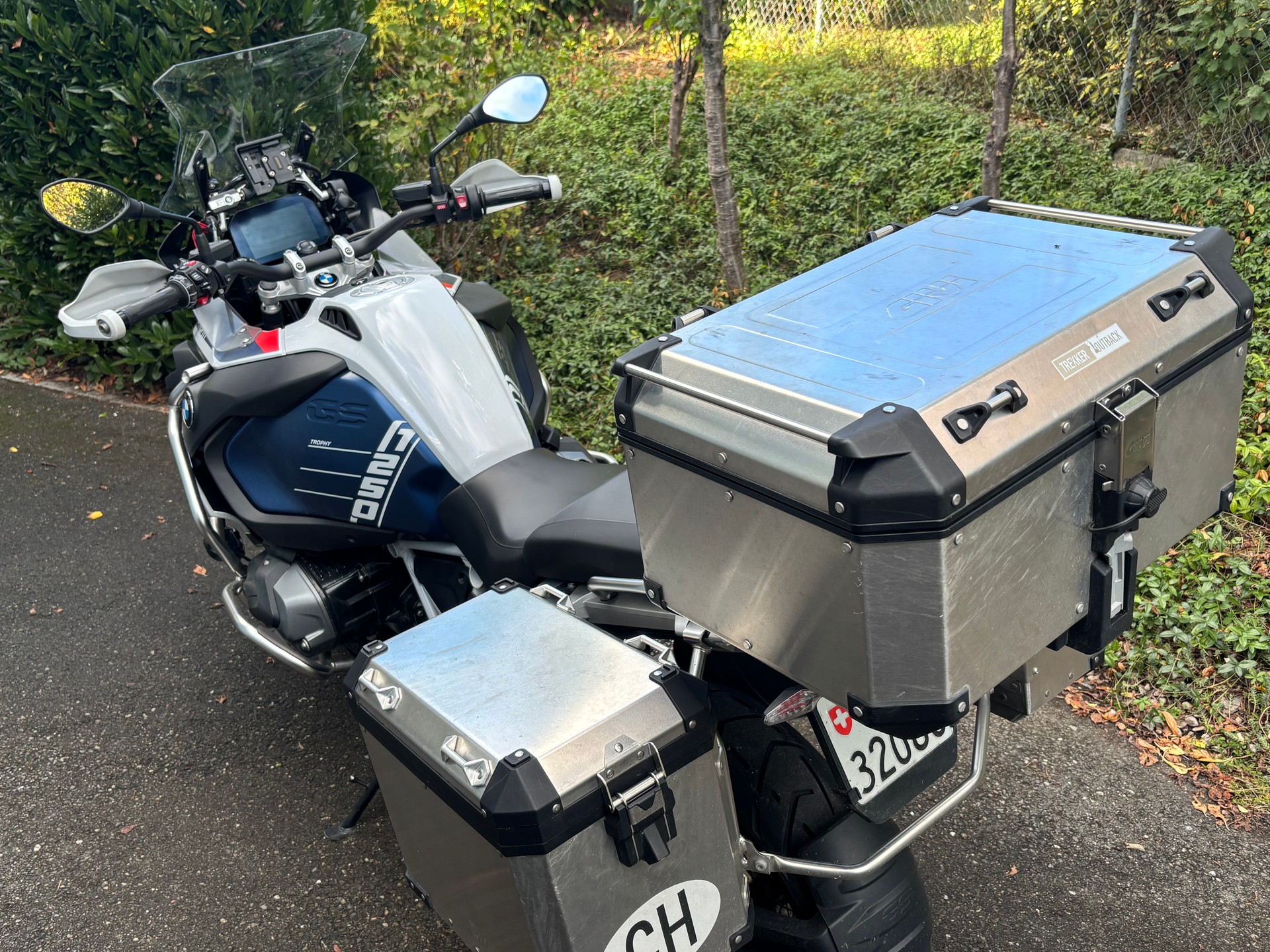 BMW R 1250 GS Adventure-image-3