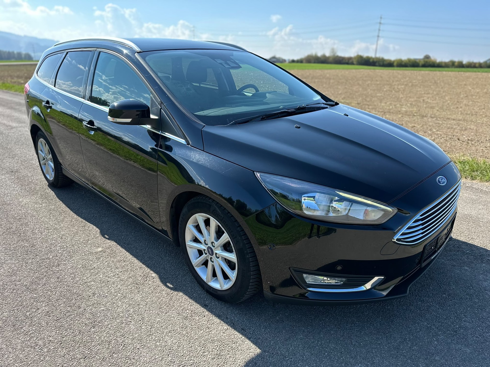 FORD Focus 1.0 SCTi Titanium Automatic-showroom-element-3