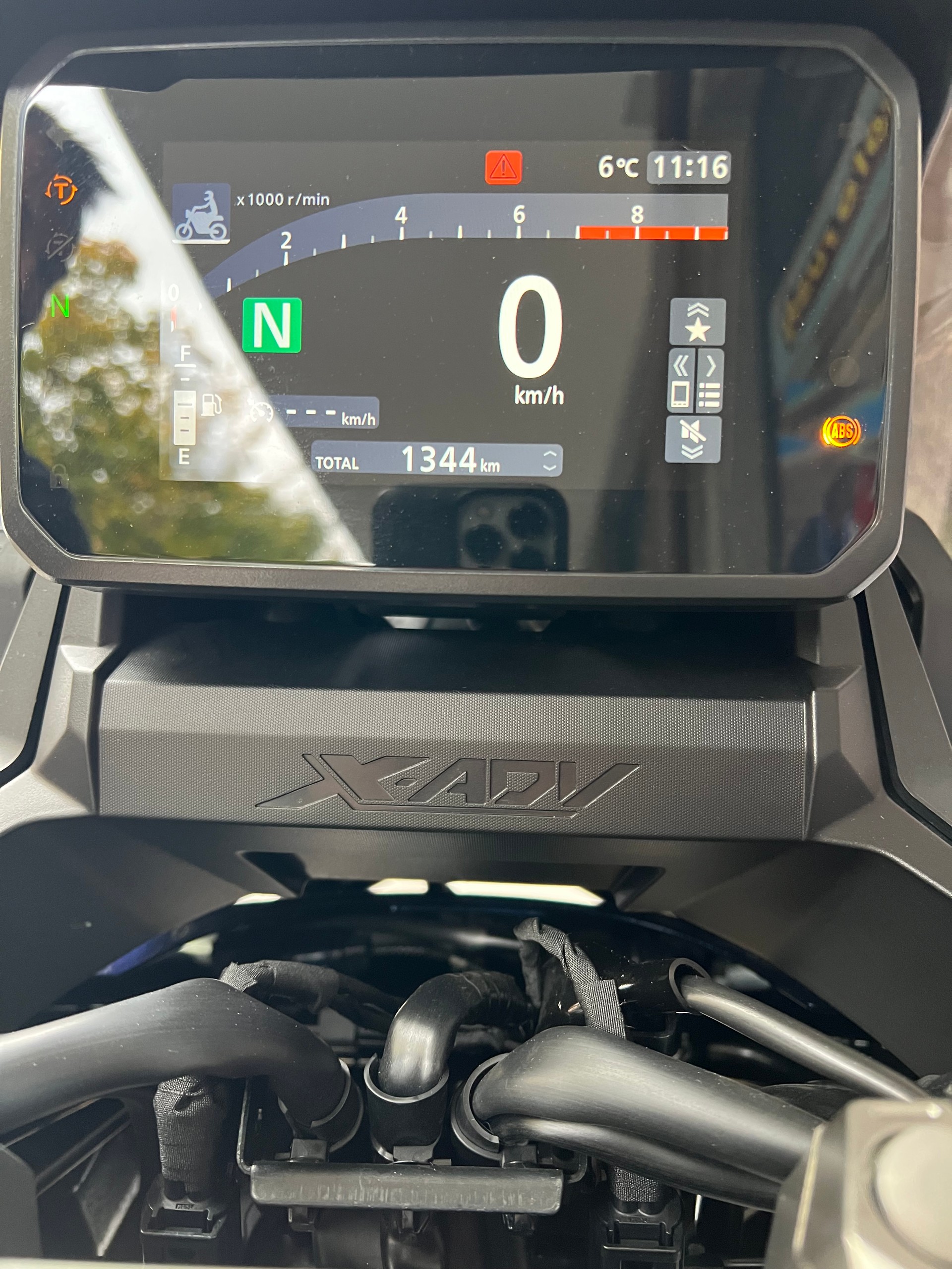 HONDA X-ADV 750-image-3