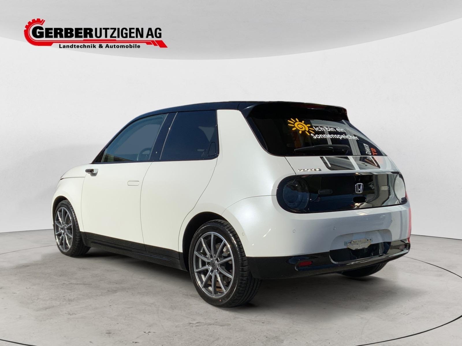 HONDA e electric Advance-showroom-element-2