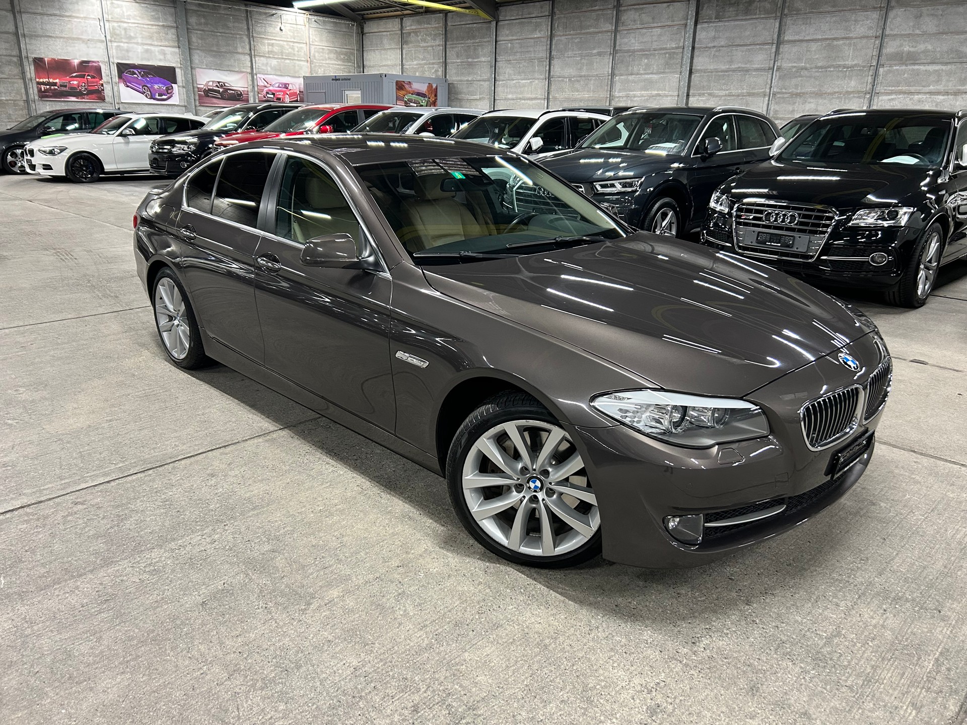 BMW 528i xDrive Steptronic