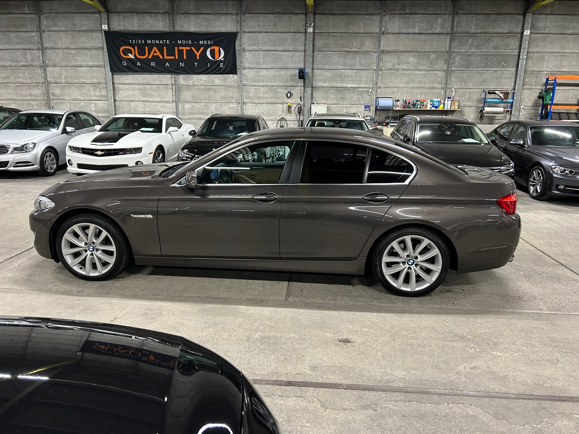 BMW 528i xDrive Steptronic-image-7