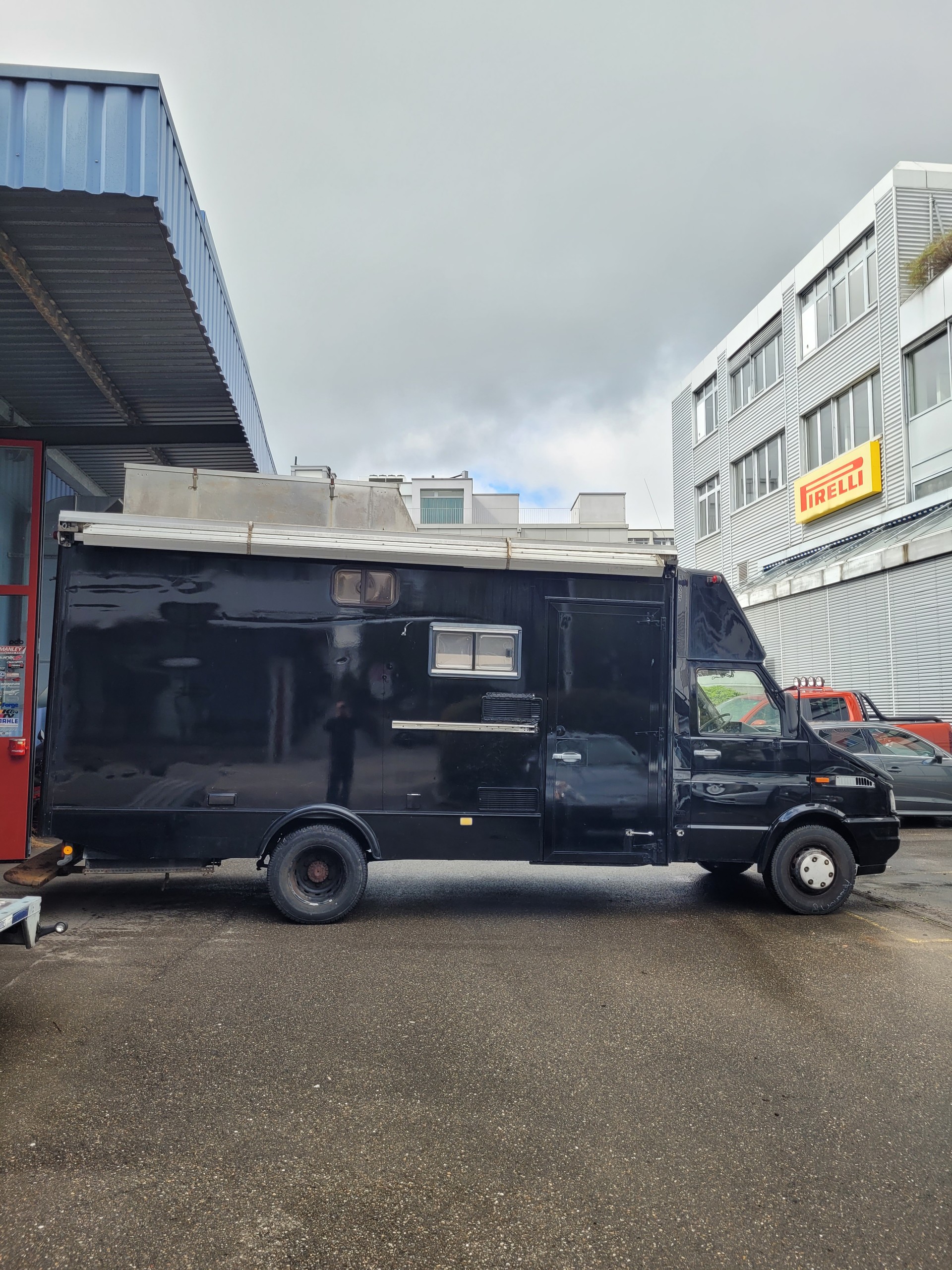 IVECO S 59-image-1