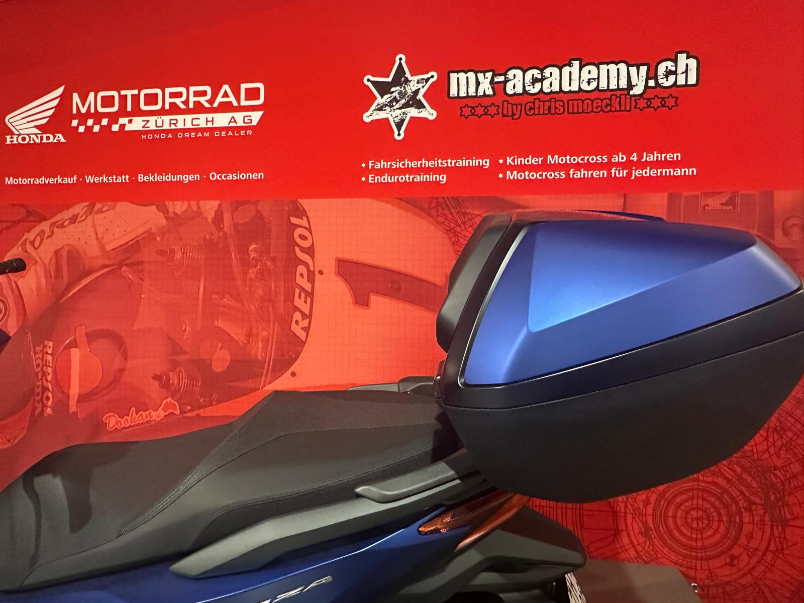 HONDA Nss 125 Forza Smart TopBox *Neufahrzeug*-image-7