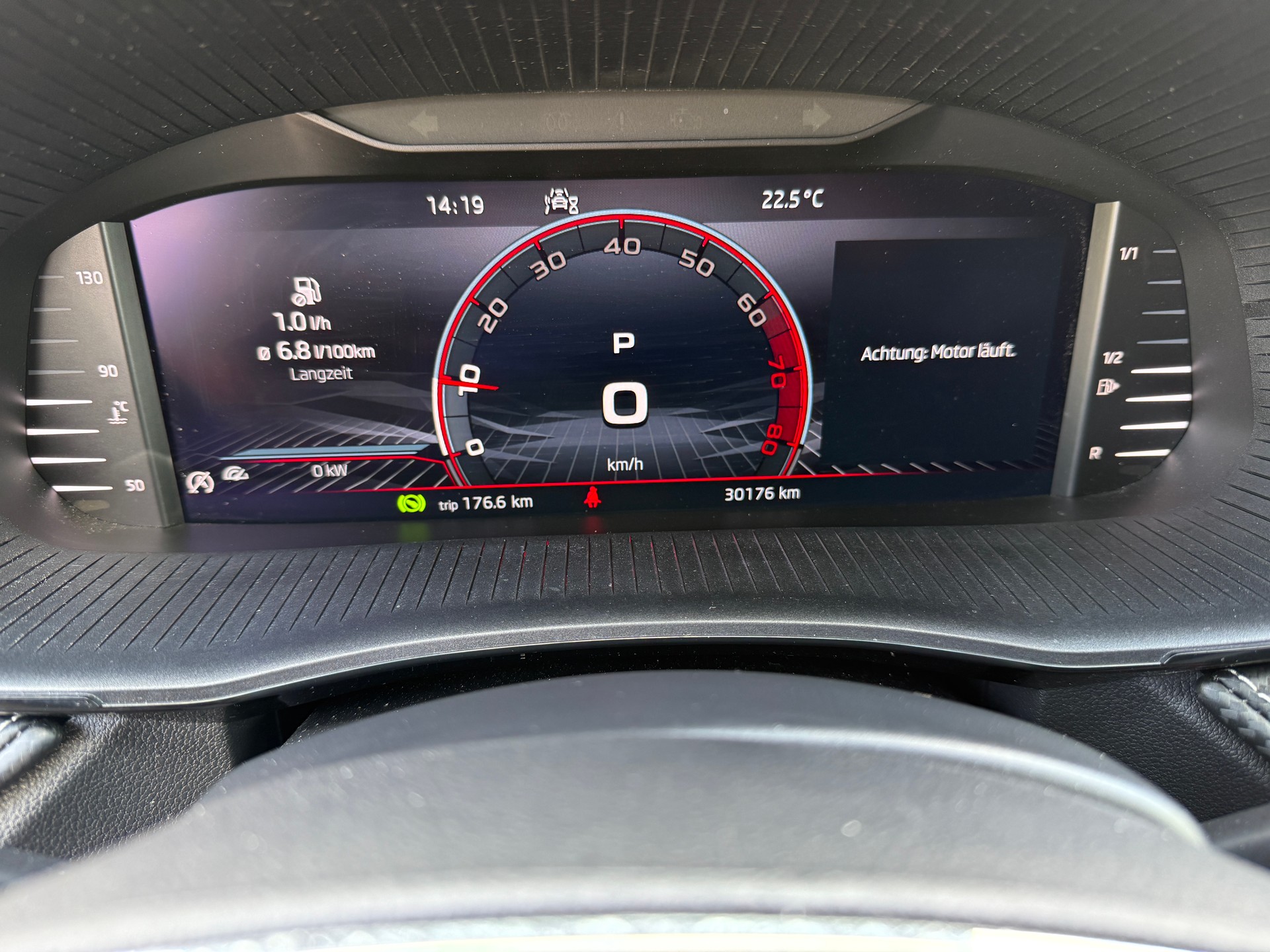 SKODA Fabia 1.0 TSI Monte Carlo DSG-image-10
