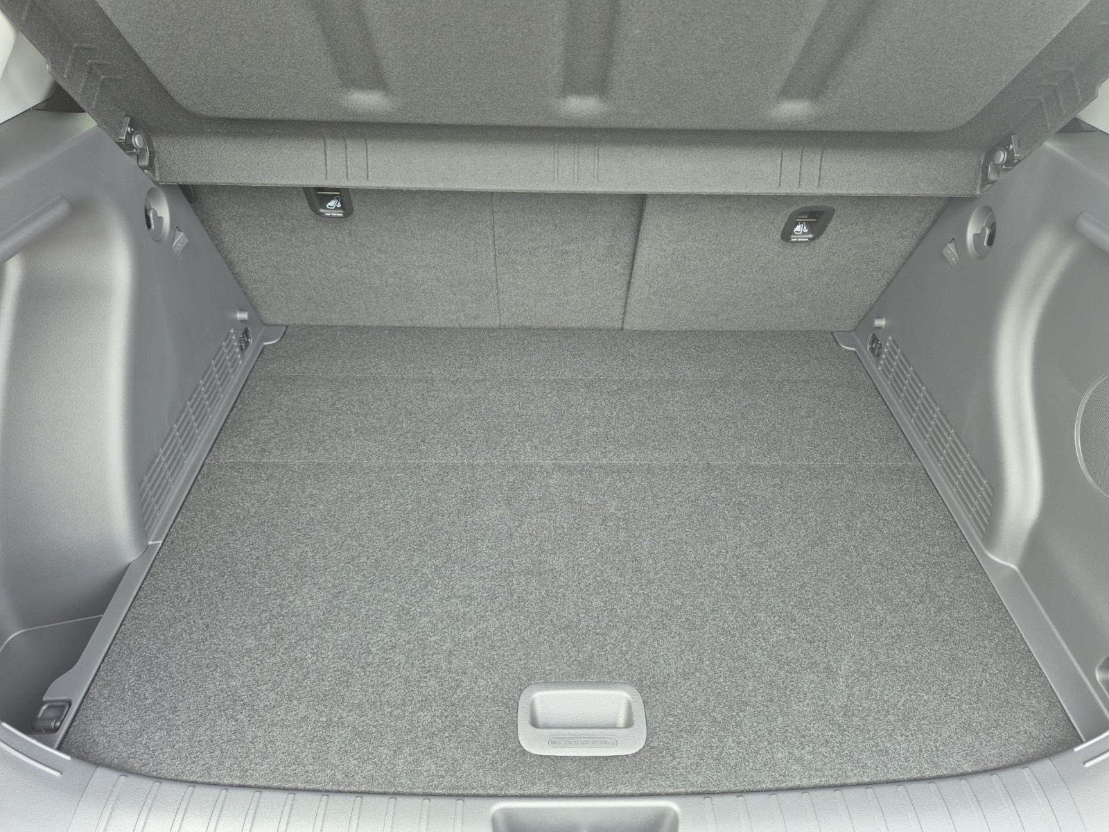 HYUNDAI Kona Electric Luxury Alcantara-image-9