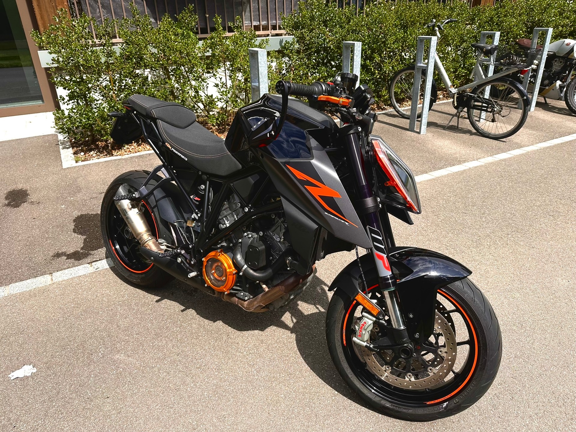 KTM 1290 Super Duke R-image-2