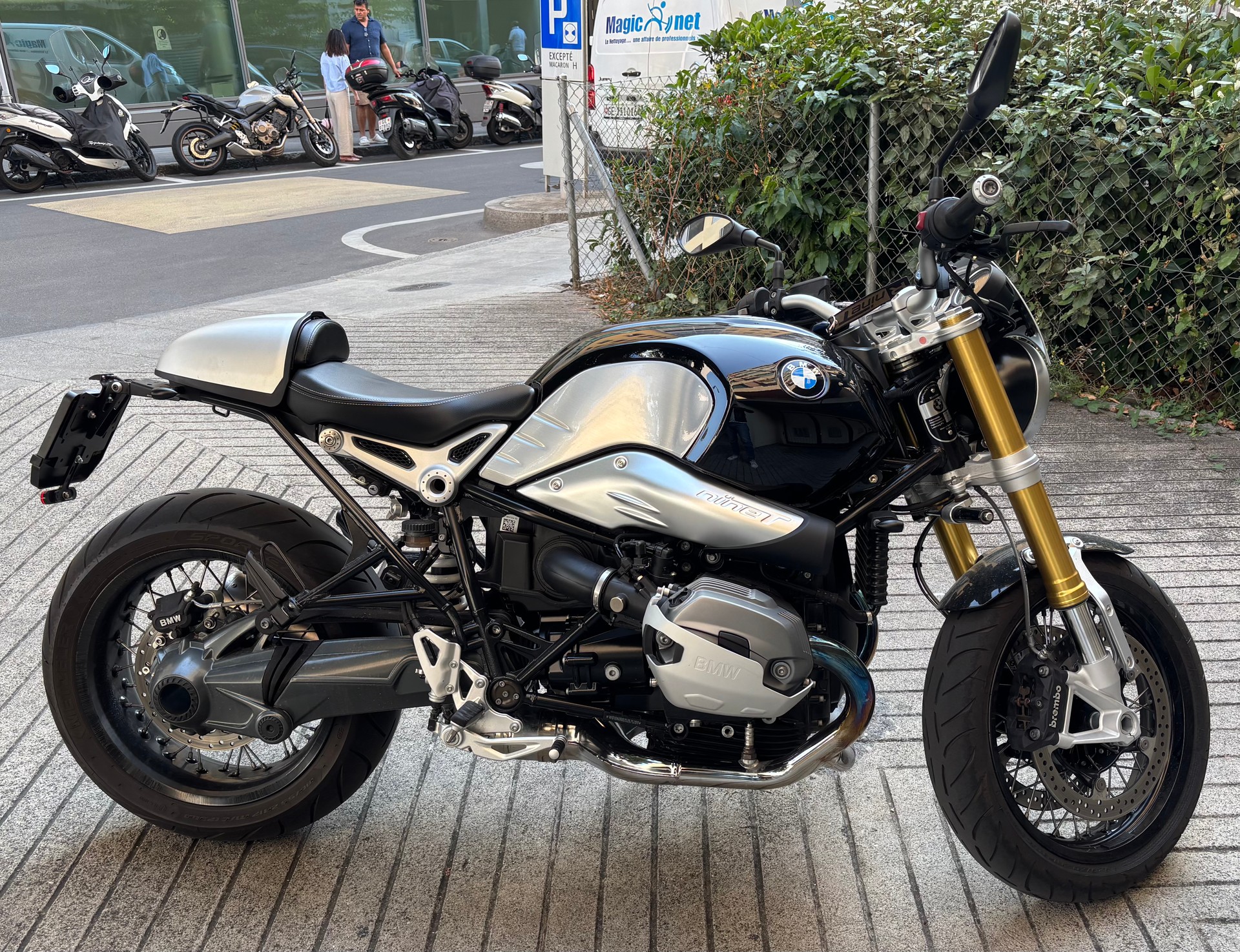BMW R nineT ABS-image-2