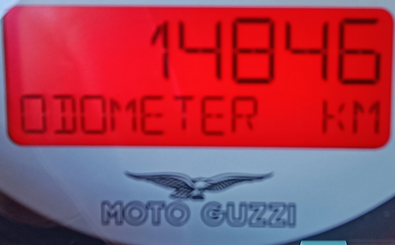 MOTO GUZZI Bobber Swiss Edition-image-4