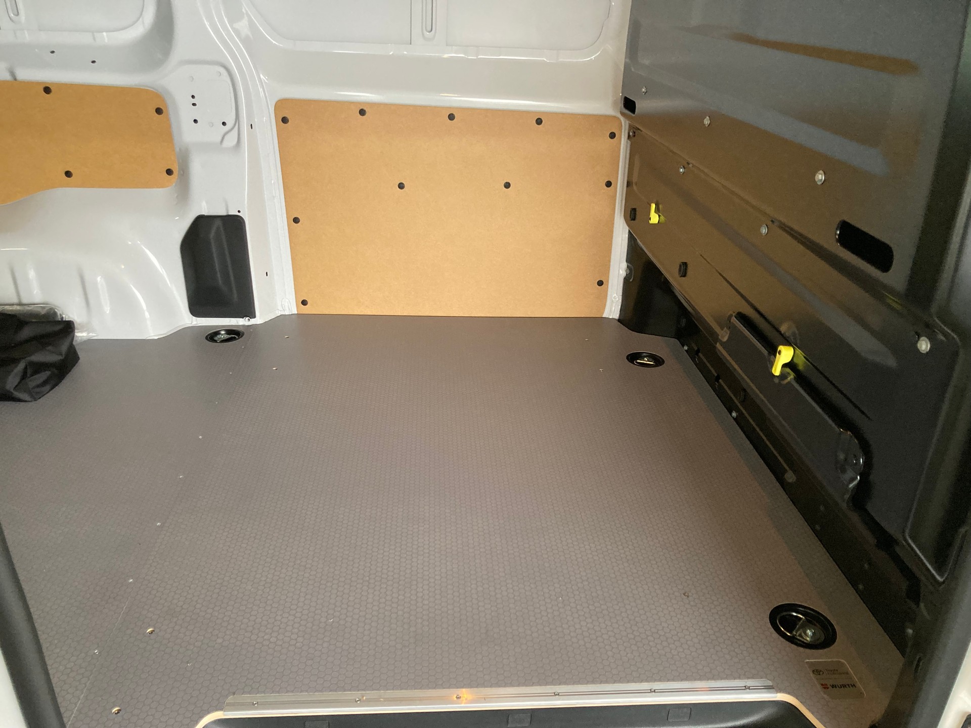 TOYOTA Proace 2.0D Panel Van Medium Advanced-image-8