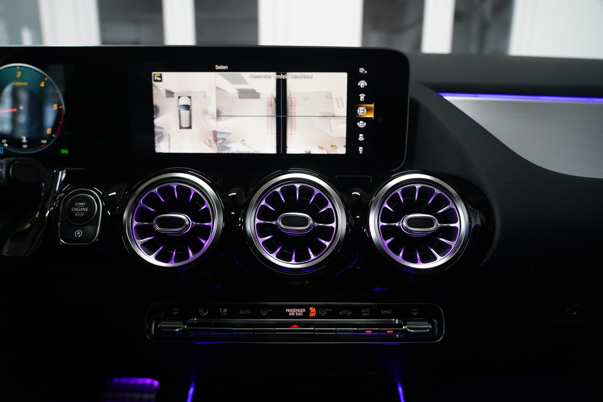 MERCEDES-BENZ B 200 d AMG Line 8G-DCT-image-15