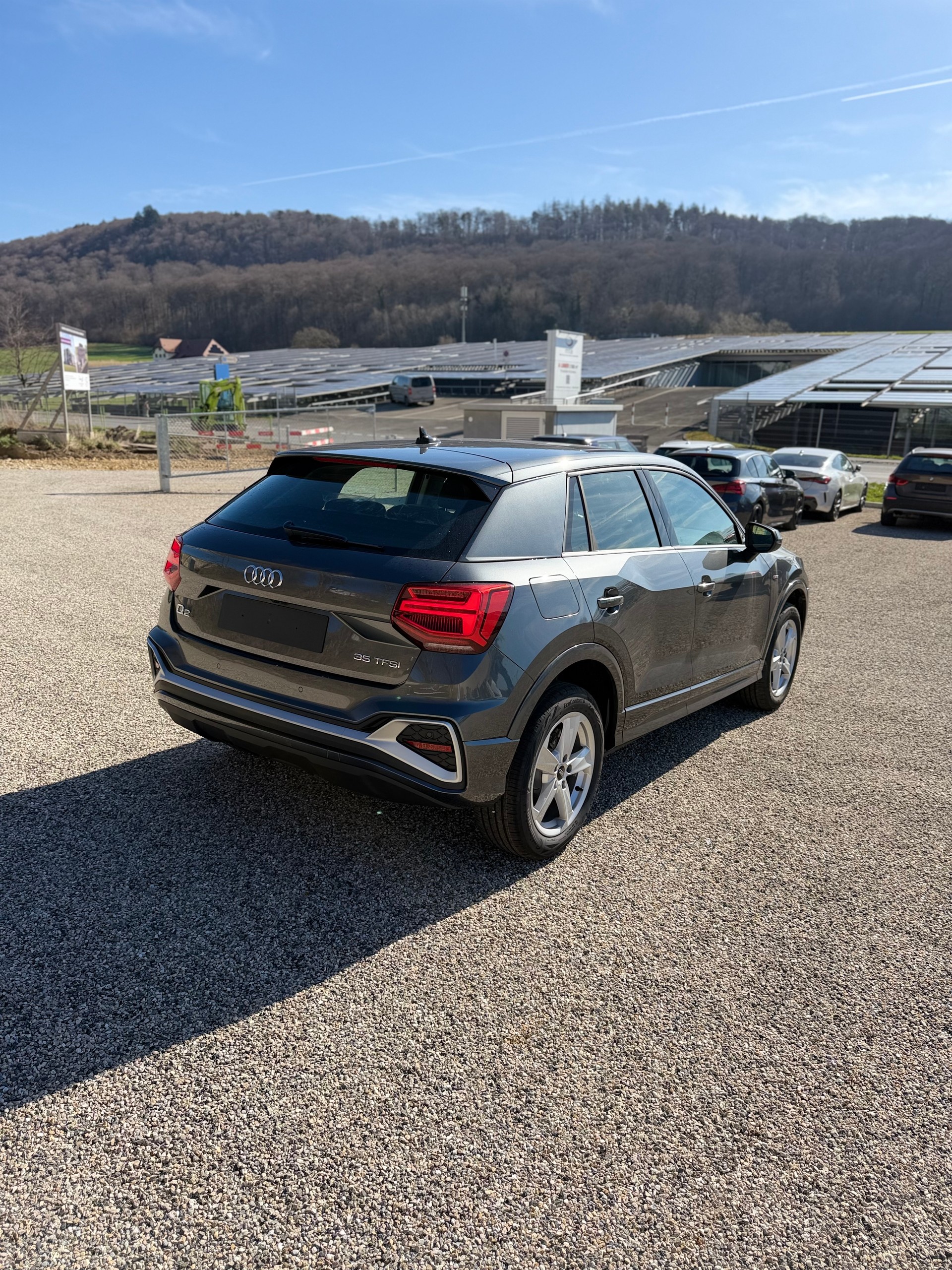 AUDI Q2 35 TFSI S line S-tronic PANORAMIQUE-image-6