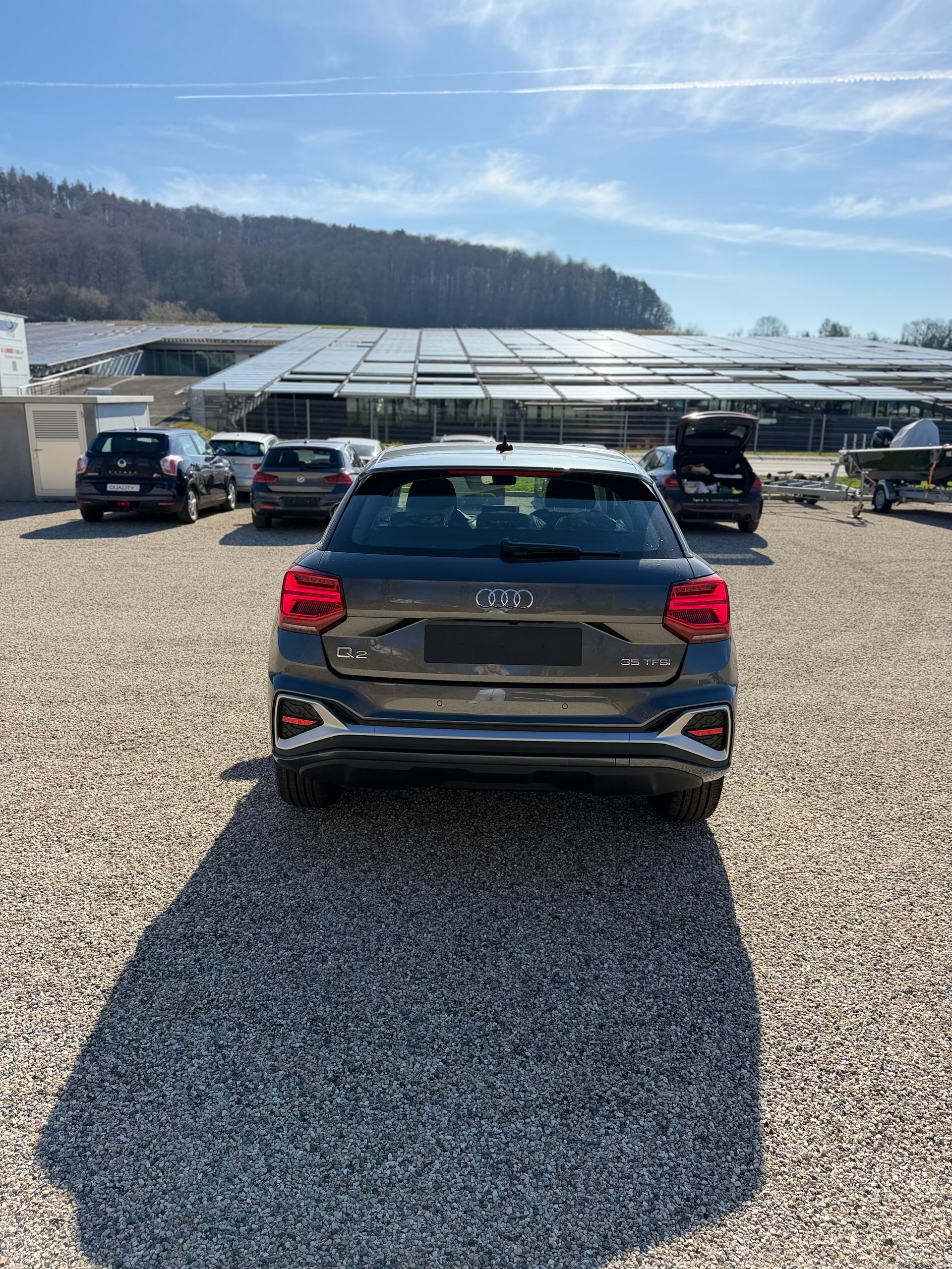 AUDI Q2 35 TFSI S line S-tronic PANORAMIQUE-image-7