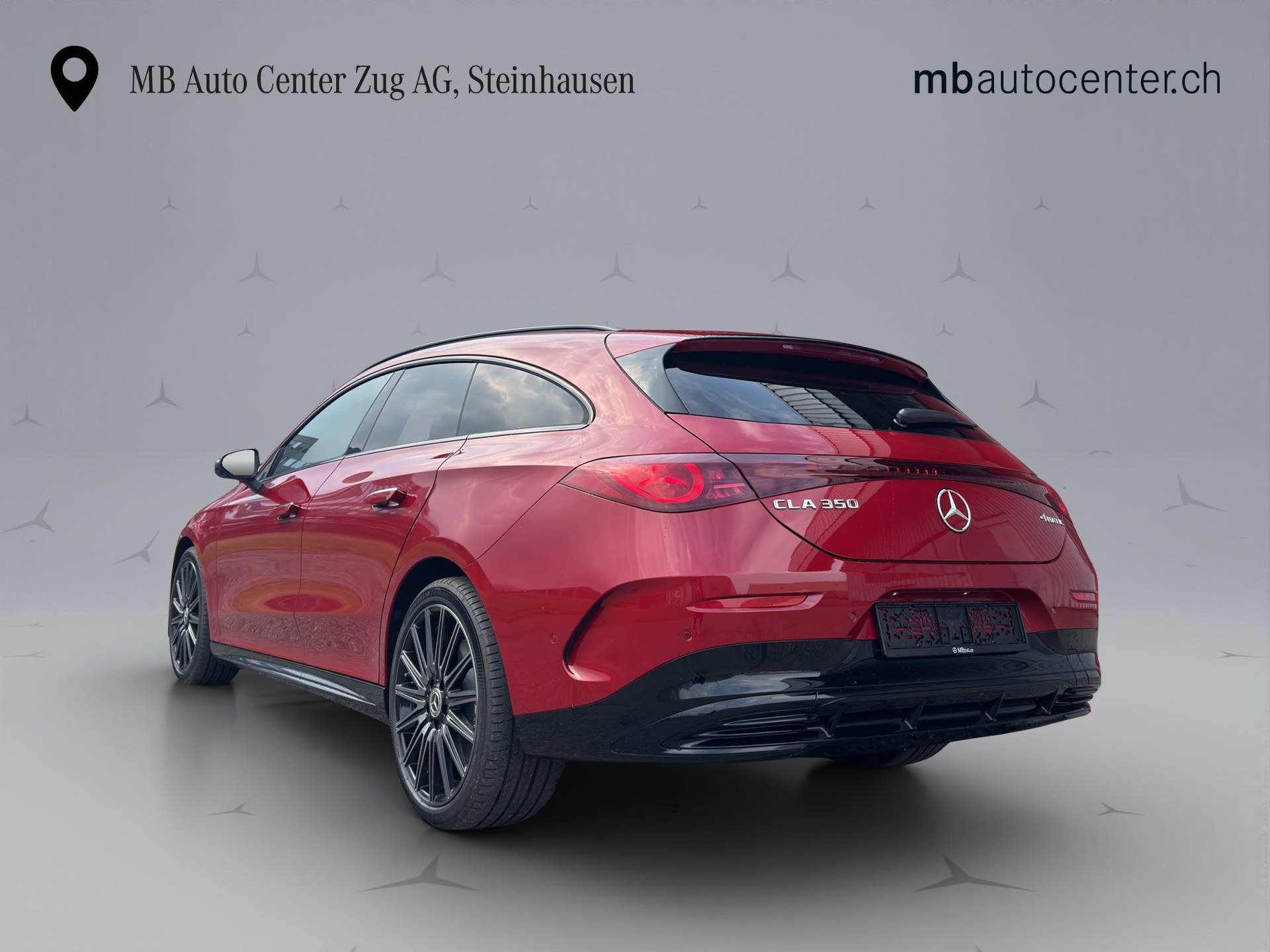 MERCEDES-BENZ CLA 350 4matic Shooting Brake-showroom-element-2