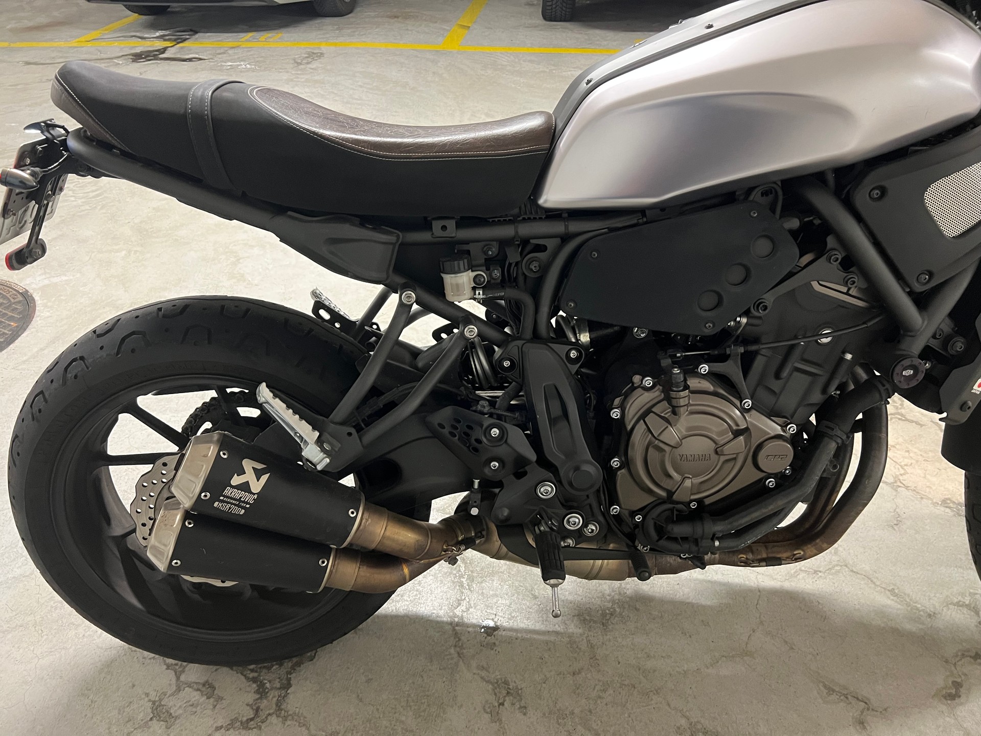 YAMAHA XSR 700-image-5