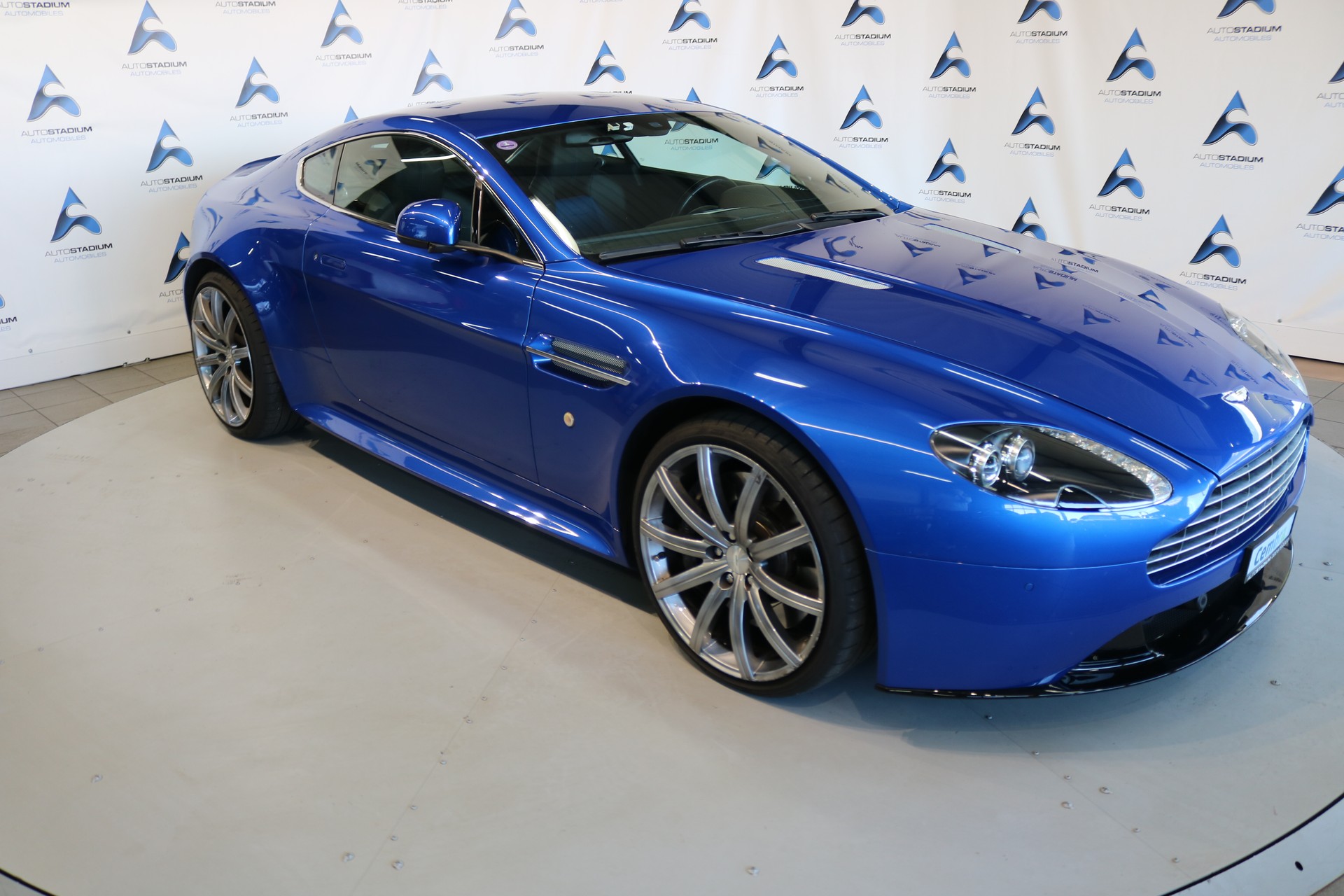 ASTON MARTIN V8 Vantage 4.7 S Sportshift-image-22