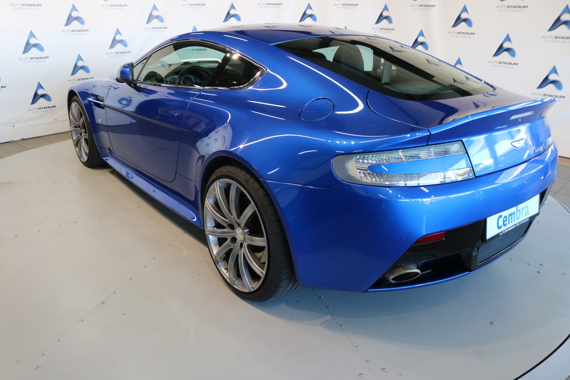 ASTON MARTIN V8 Vantage 4.7 S Sportshift-image-15