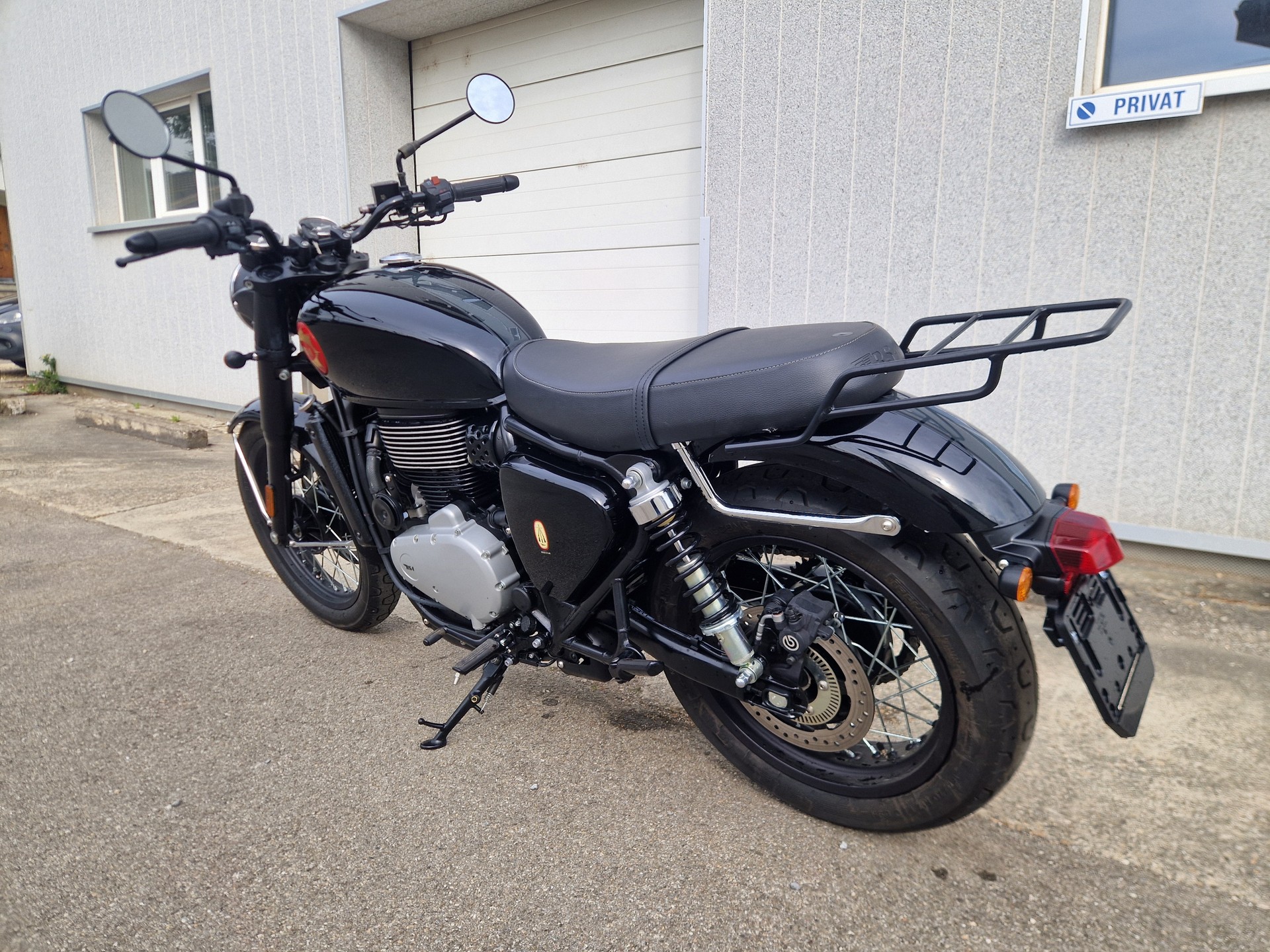 BSA Gold Star 650 Black Shadow-showroom-element-3