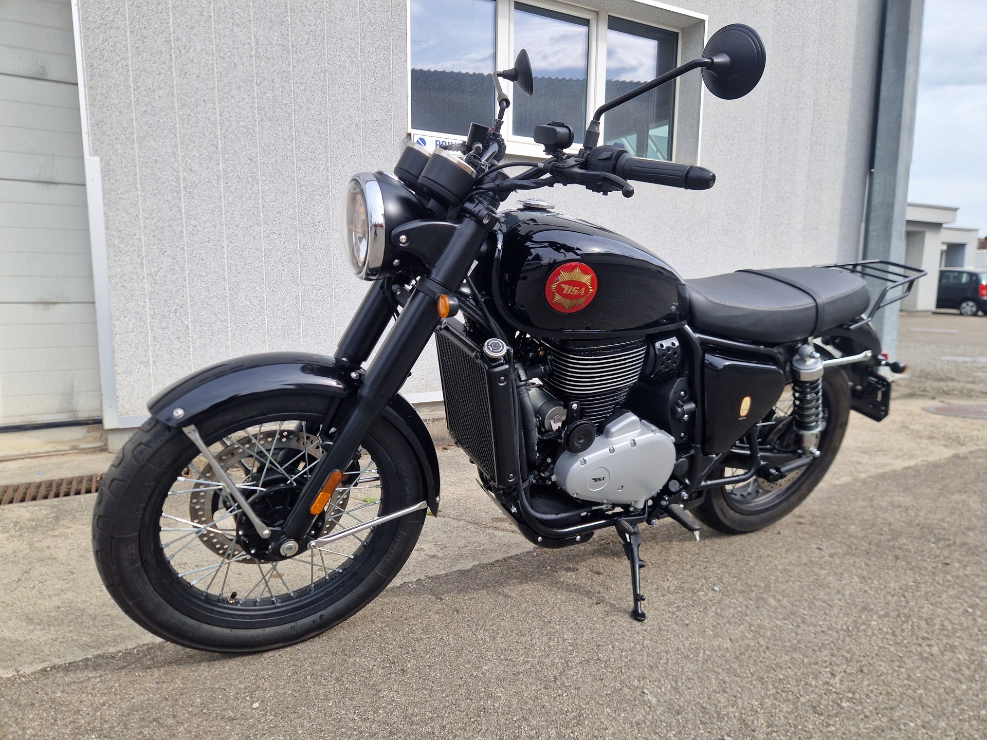 BSA Gold Star 650 Black Shadow-showroom-element-2