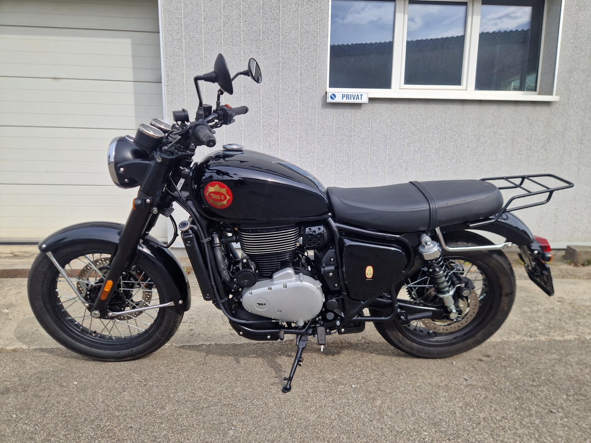 BSA Gold Star 650 Black Shadow-showroom-element-1
