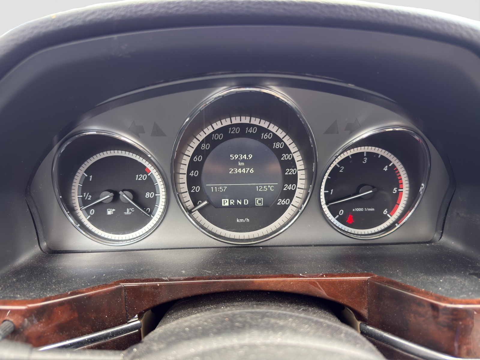 MERCEDES-BENZ GLK 350 CDI 4Matic 7G-Tronic-image-6